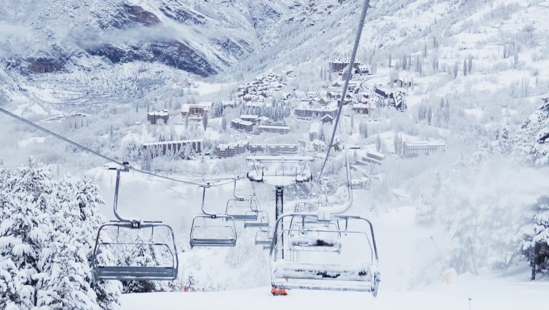 ¡Increíbles 5 Nevadas en el Cielo de España! El Regalo Perfecto para un Invierno de Ensueño