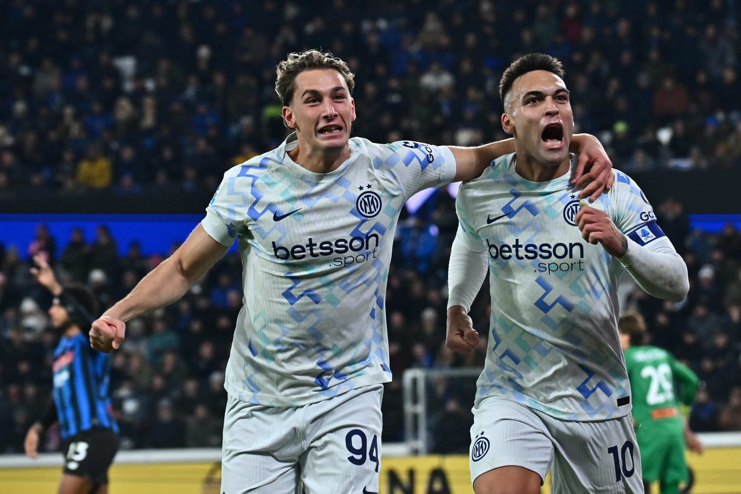 Inter de Milán se Despide de 2025 como Líder de la Serie A: ¡Una Victoria Apasionante!