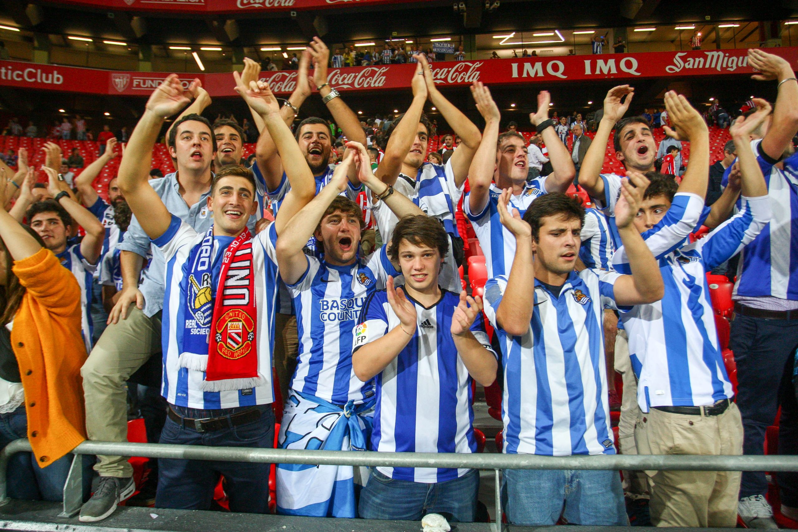 ¡Doble Derbi Vasco al Rojo Vivo! La Real Sociedad Desata la Pasión por las Entradas
