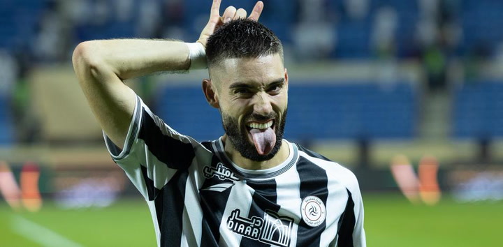 Futbolistas en busca de renovación: Yannick Carrasco y el futuro que se dibuja en Europa en 2026