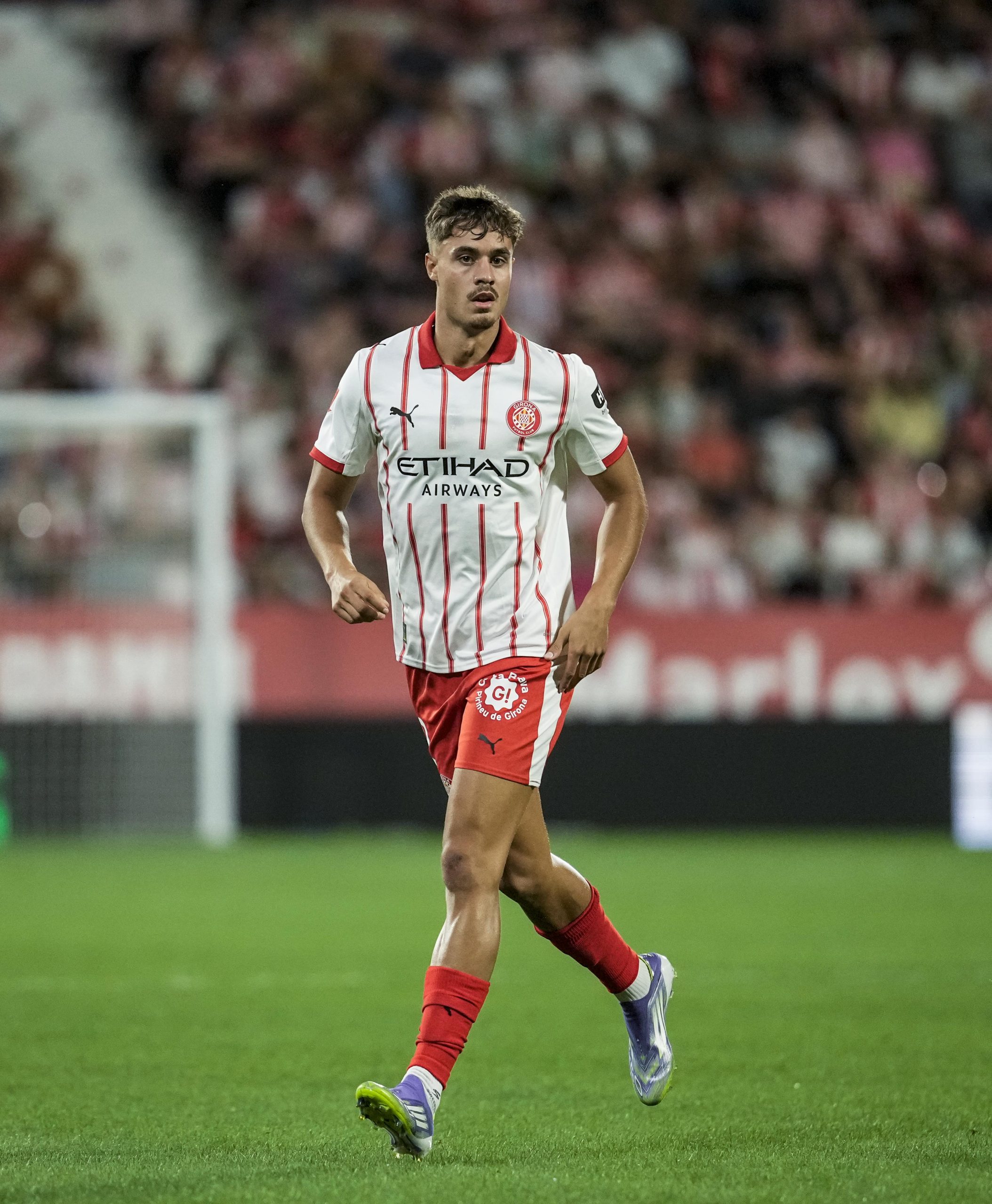 El Girona Respira: Un Gol en el Último Suspiro que Aporta Esperanza