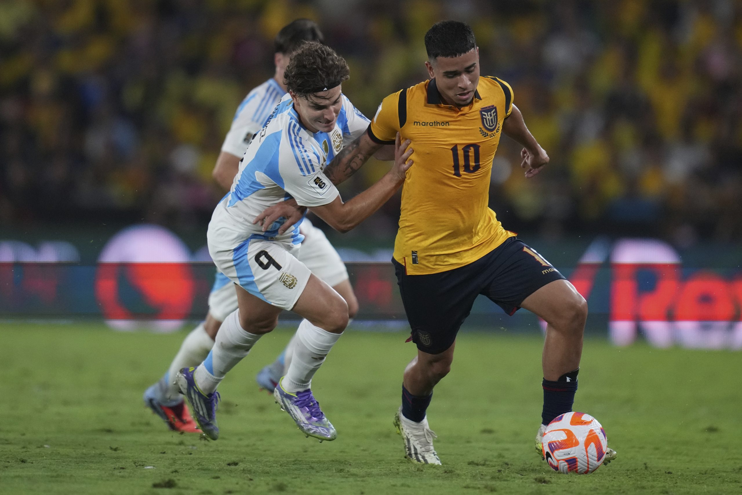 Kendry Páez se une a River Plate: Un nuevo capítulo en su carrera