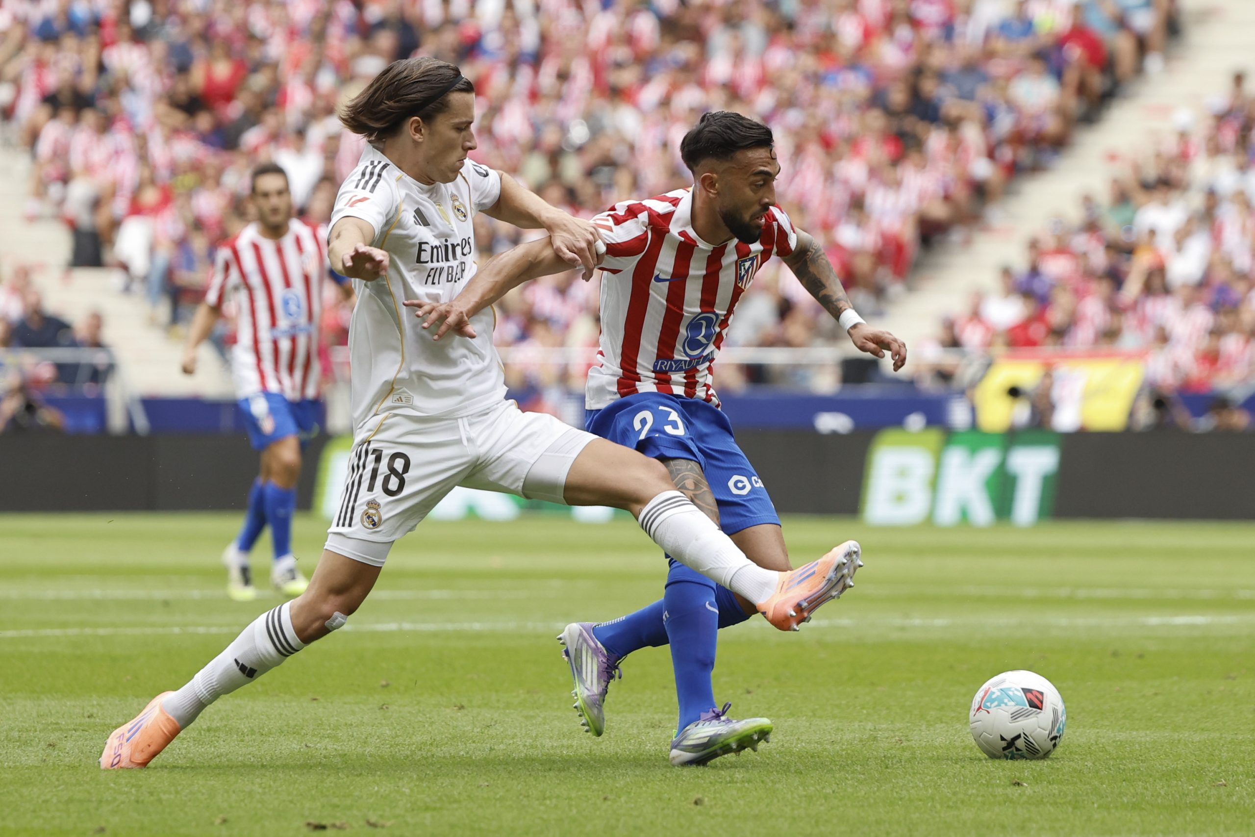La Supercopa de España: Real Madrid y Atlético de Madrid se Enfrentan en un Derbi que Promete Emoción