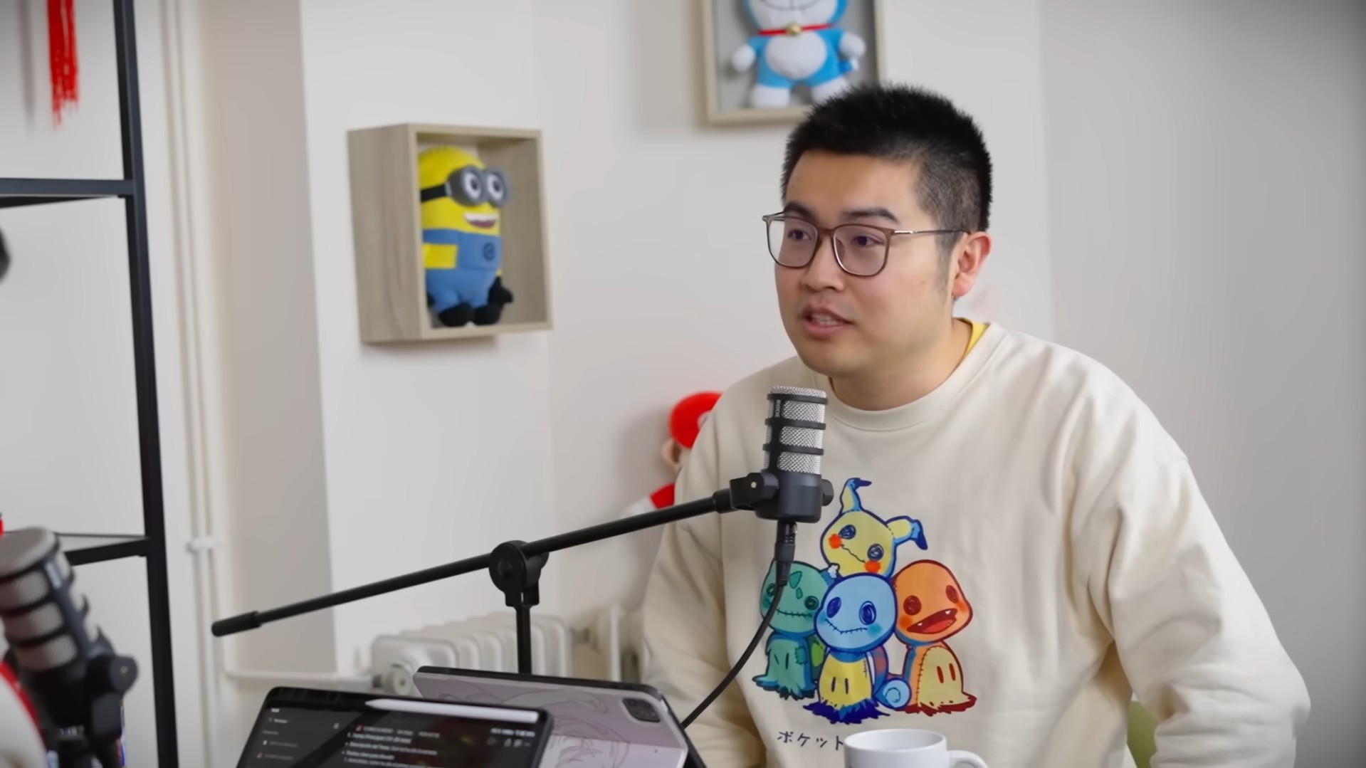 El influencer chino que desvela las claves de la cultura oriental en España: de las invitaciones a pagar la cuenta a la solidaridad familiar