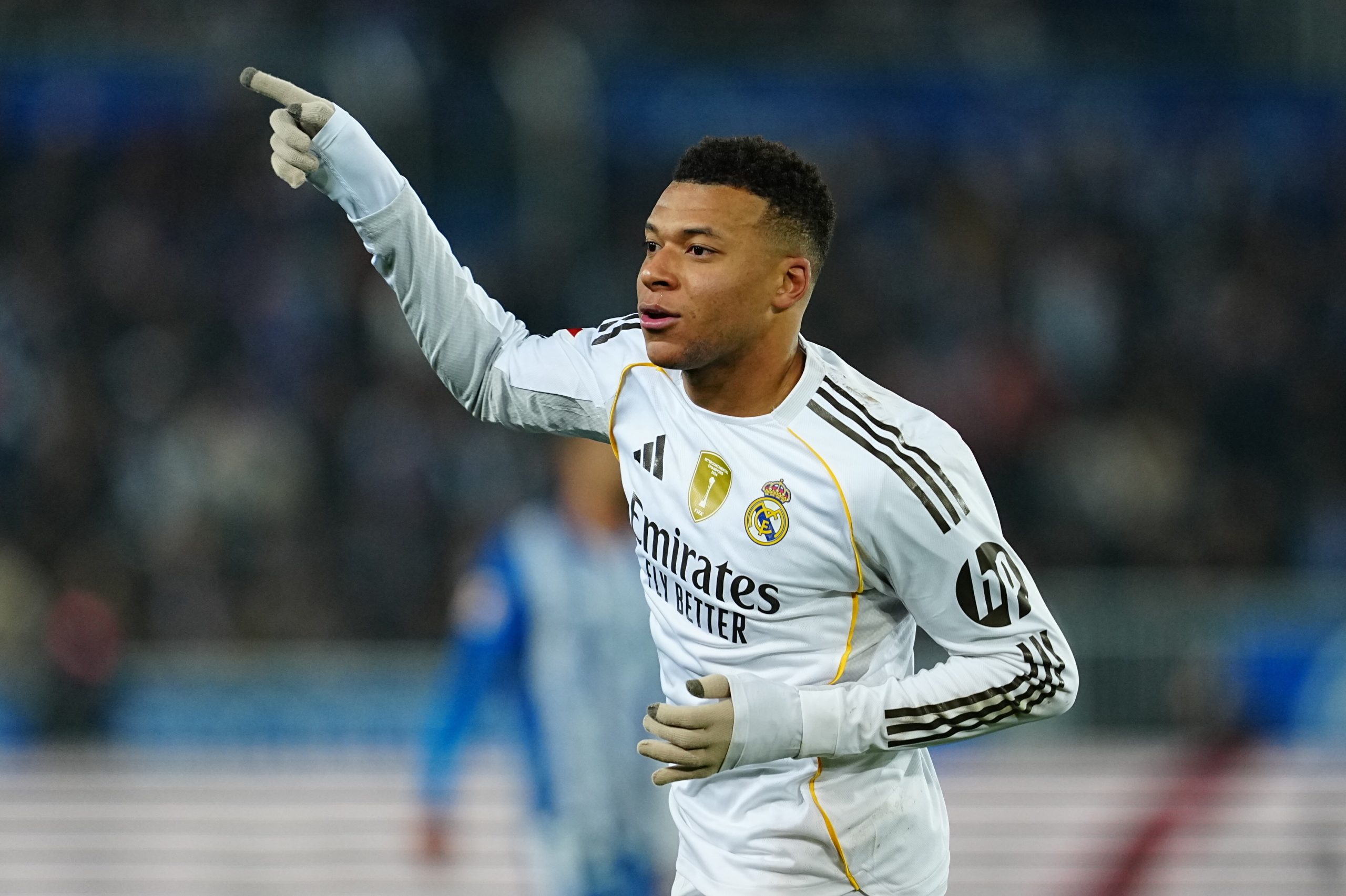 Kylian Mbappé listo para el Clásico: El Futuro del Real Madrid en Juego en la Supercopa