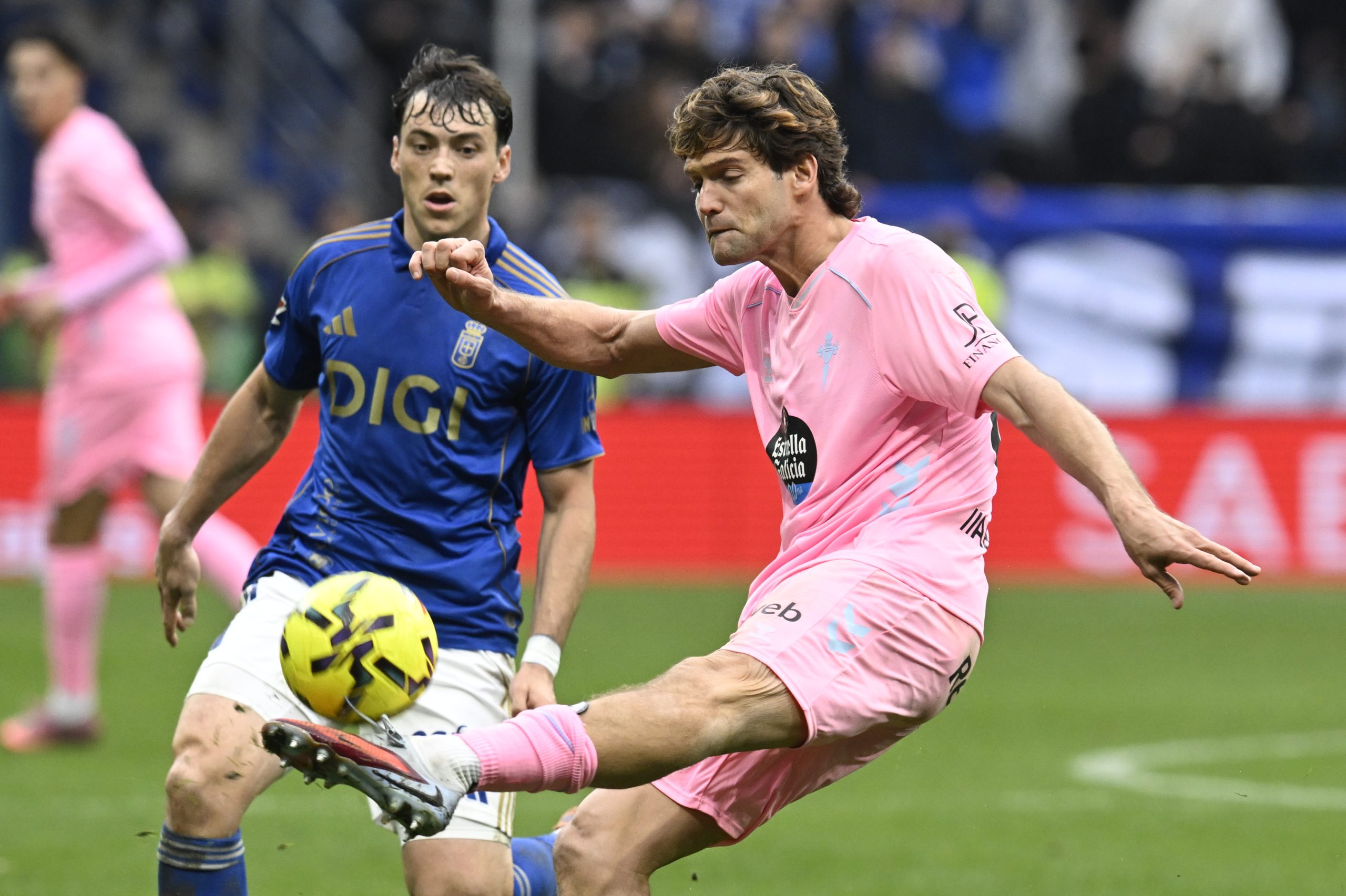 ¡Duelo de Titanes! Celta de Vigo y Valencia Se Enfrentan en un Partido Clave de LaLiga EA Sports