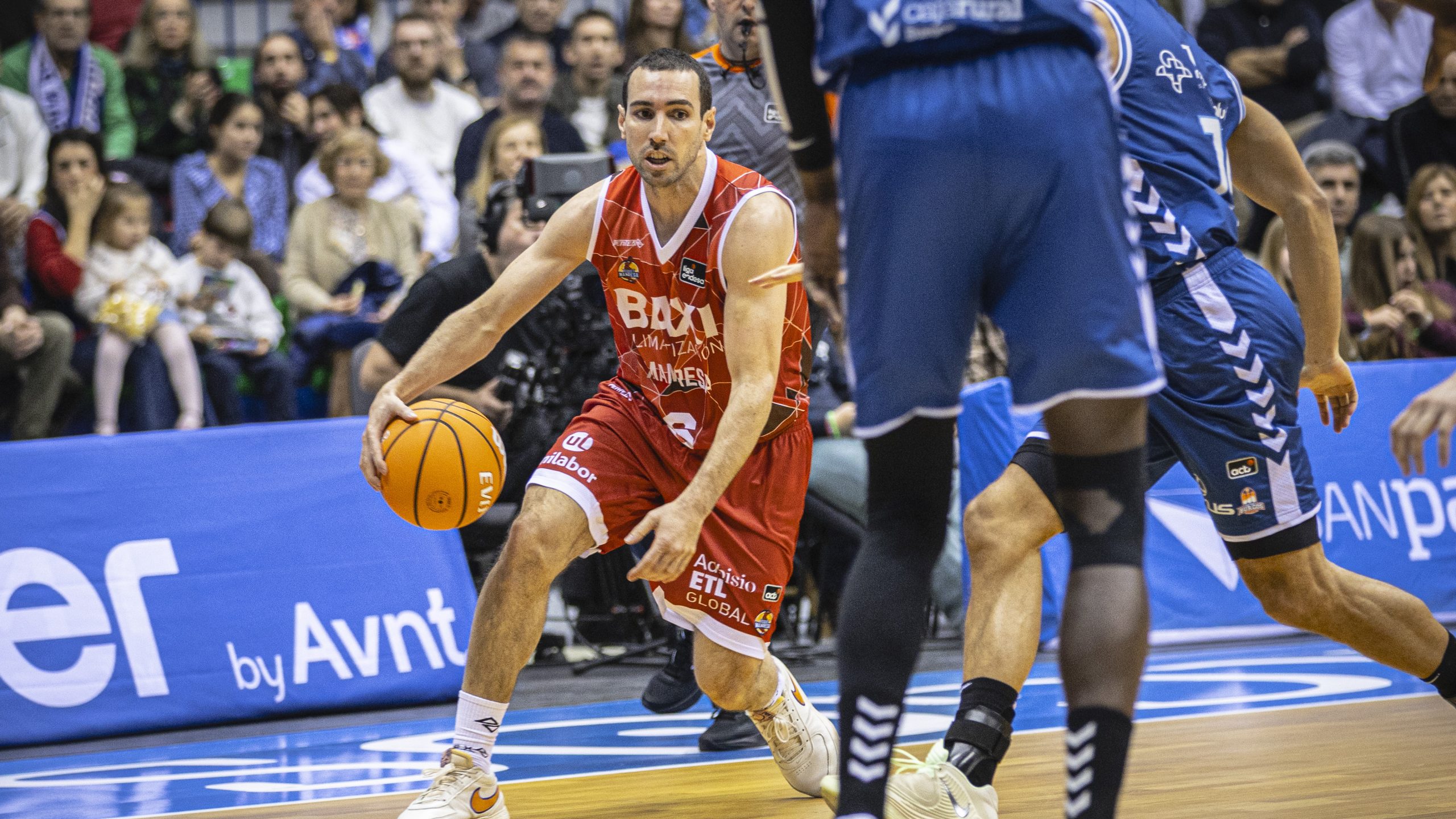 El Baxi Manresa busca la redención ante el Aris de Salónica: ¡Un duelo crucial en la Eurocup!