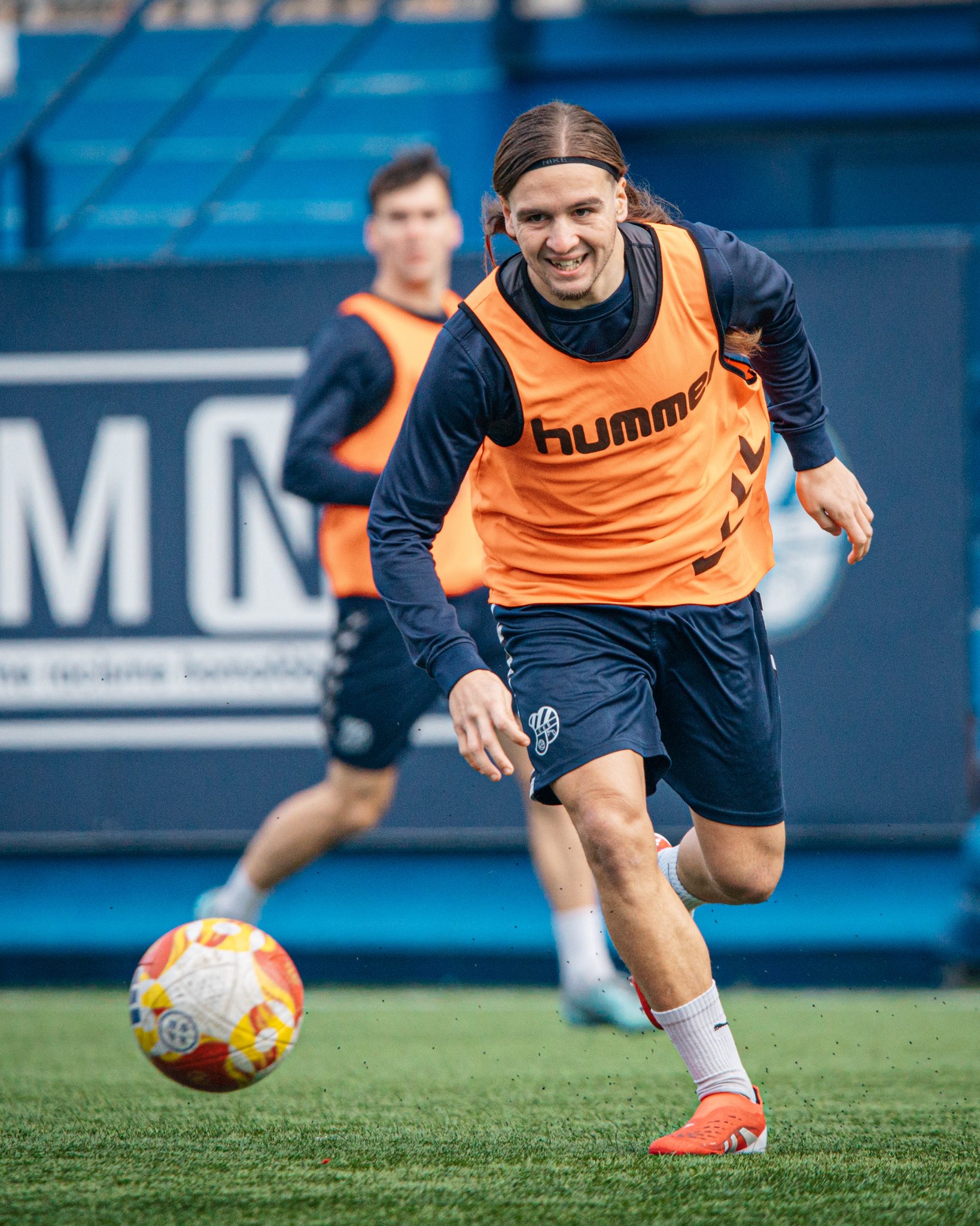 ¡Emocionante jornada en el fútbol español! 4 debuts y duelos cruciales en busca de la permanencia