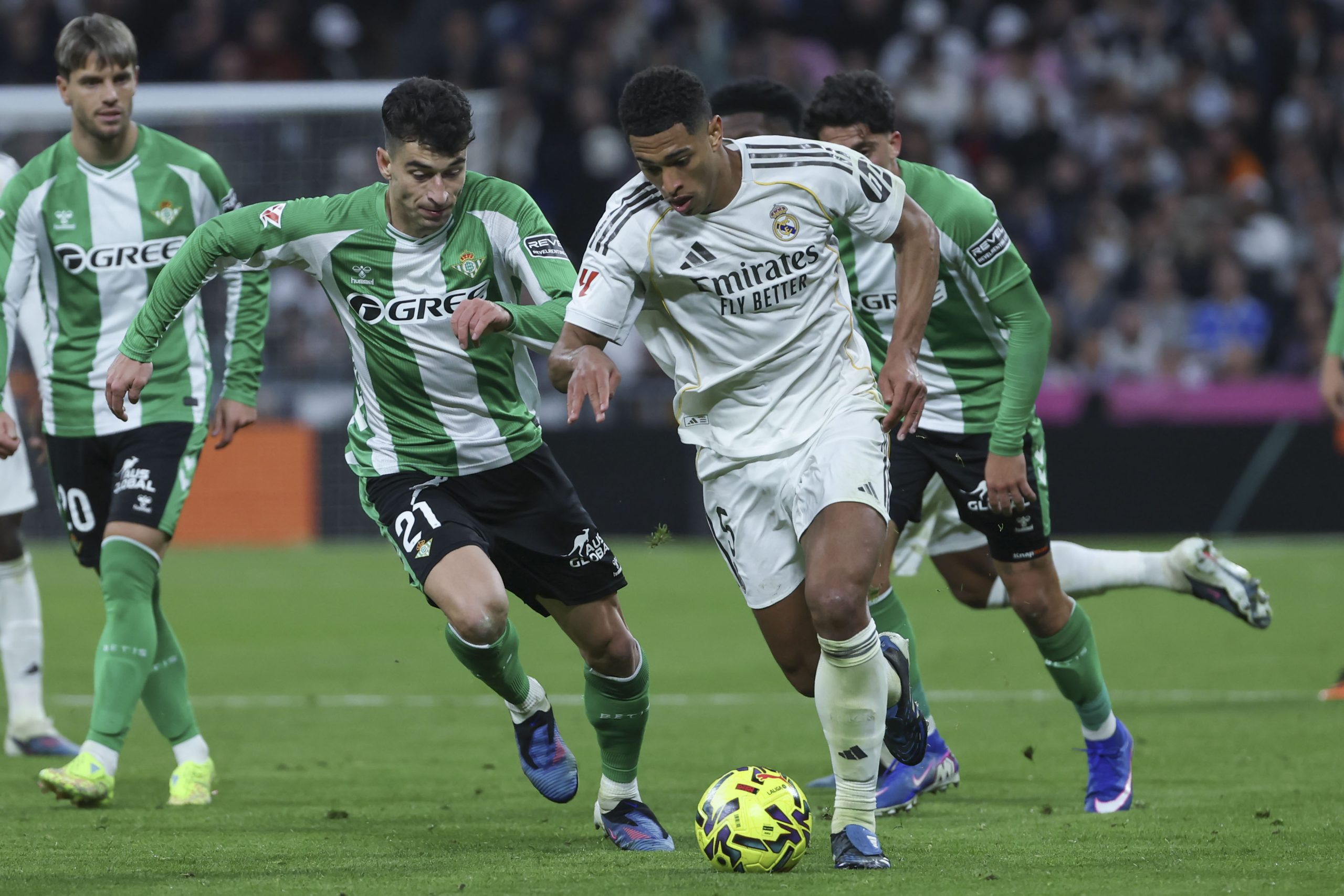 ¡Jude Bellingham sorprende con una conversación curiosa que impacta en el Real Madrid vs Betis!