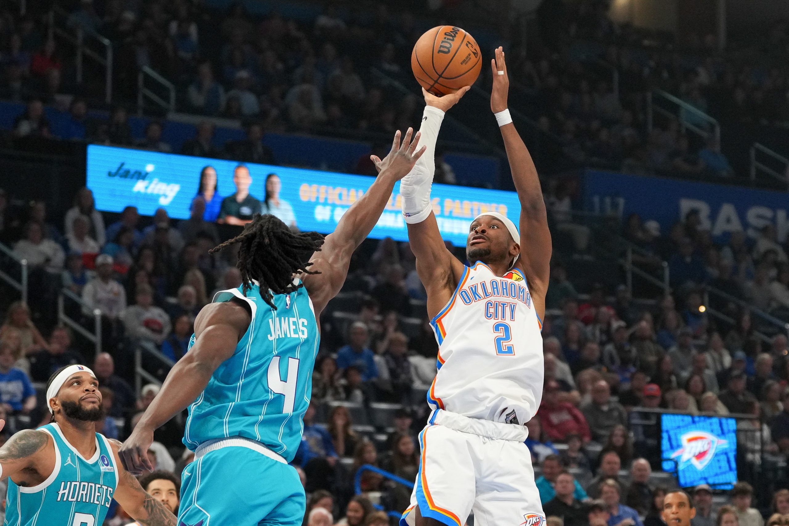 ¡Descalabro Impactante! Los Thunder Aplastados por los Despreciados Hornets: 124-97