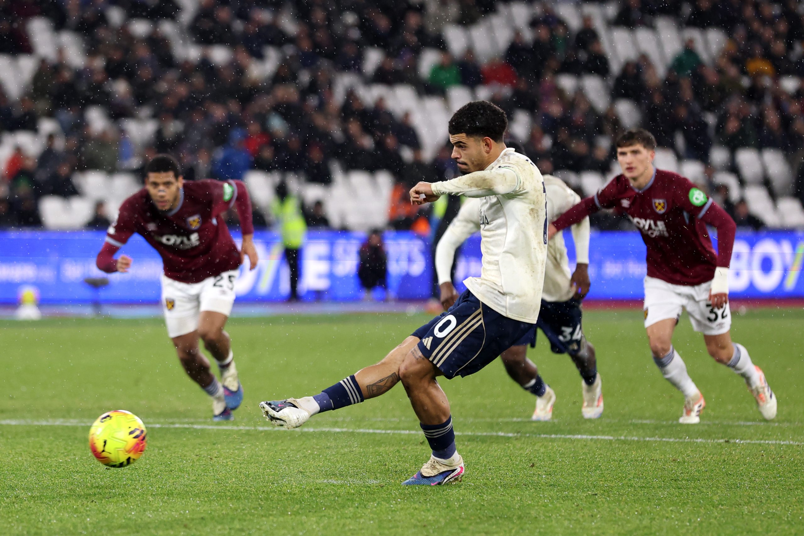 Revolución en la Premier League: Tres Entrenadores Despedidos en Solo Seis Días