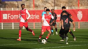 El Valencia CF refuerza su futuro con el prometedor Mayssam Benama