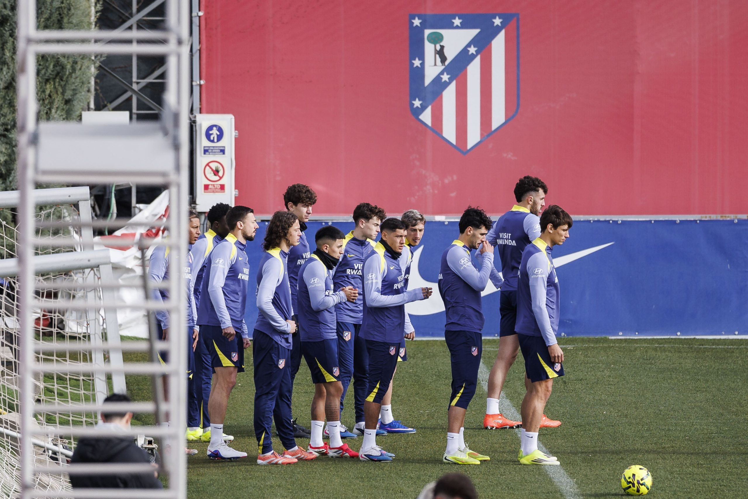 El Atlético de Madrid se prepara para un duelo clave en Valencia