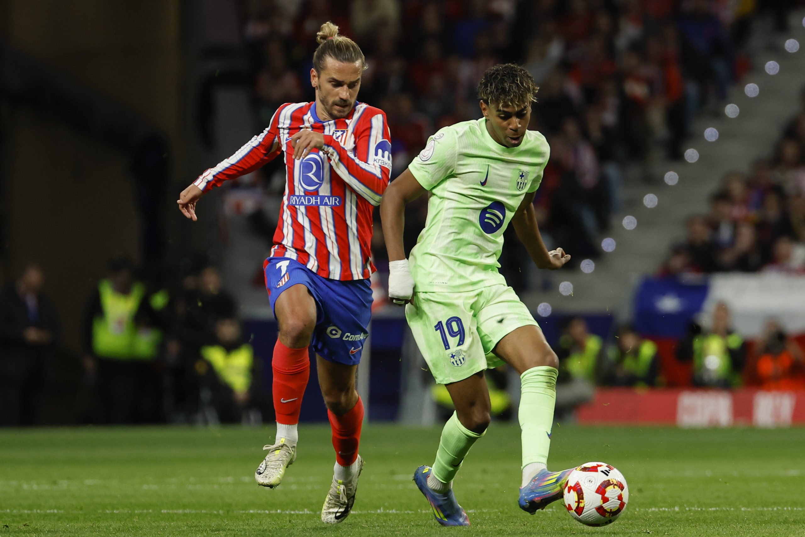 El Metropolitano, un Fortín Amenazado: El Atlético Recibe a un Barcelona Imparable