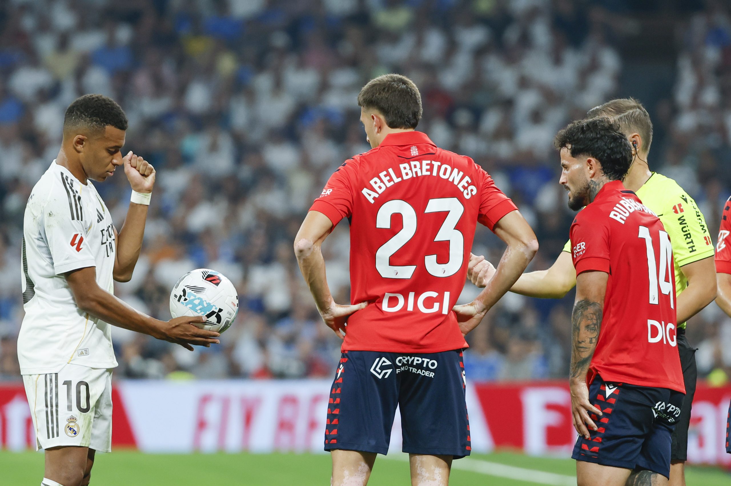 Horarios confirmados para la jornada 25 de LaLiga: ¡Osasuna se enfrenta al Real Madrid!