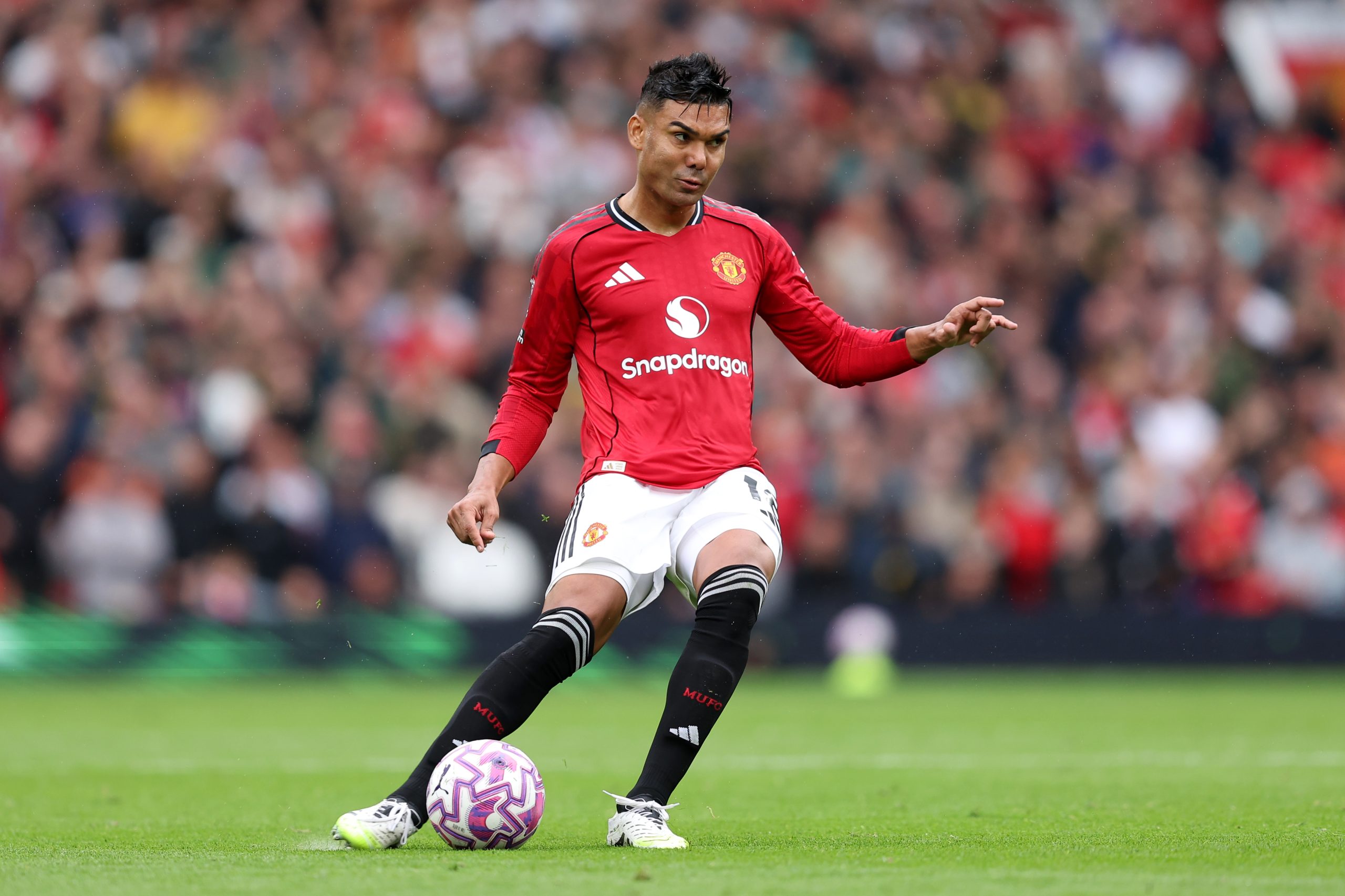 La Resiliencia de Casemiro: El Guardián del Mediocampo que Nunca Deja de Brillar