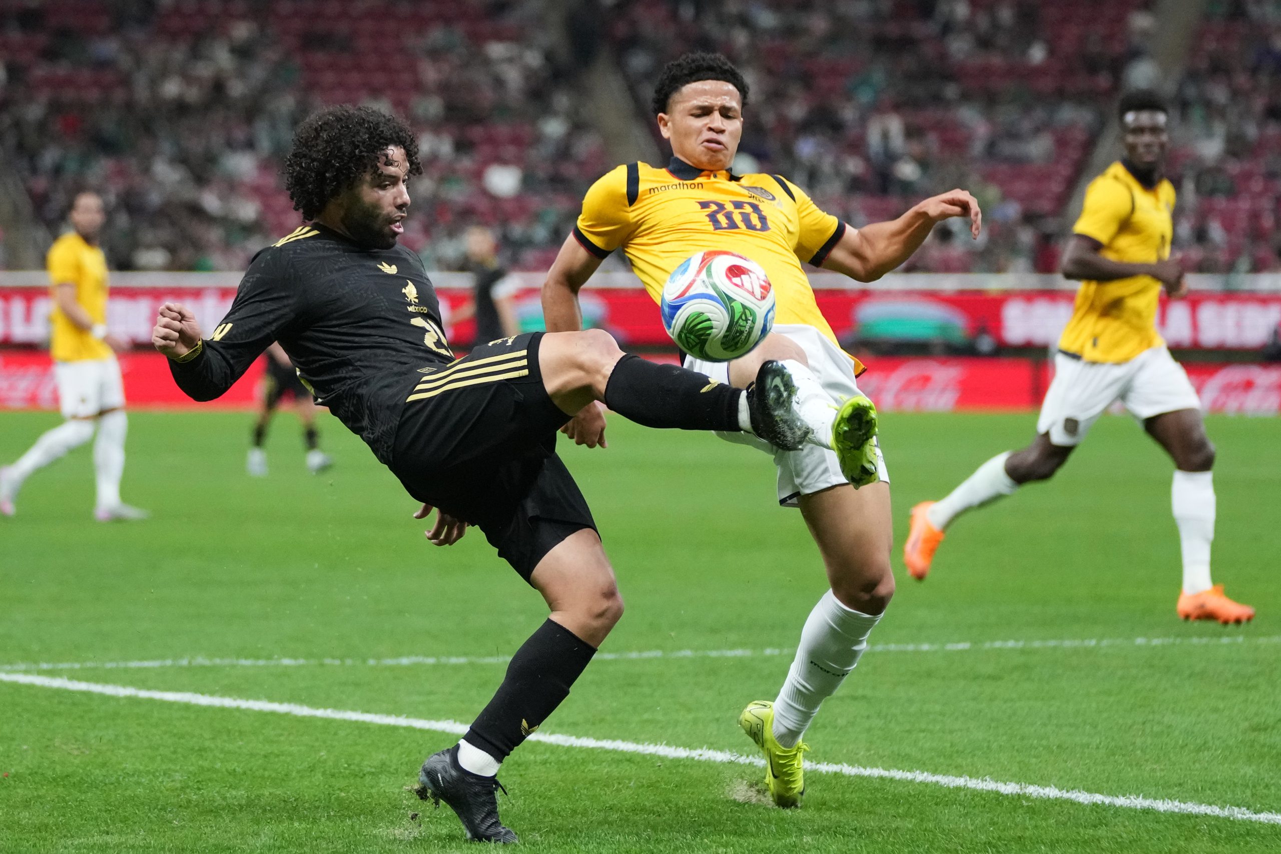 ¡Bombazo en Nervión! El Sevilla FC se asegura la joya ecuatoriana Patrik Mercado para el verano