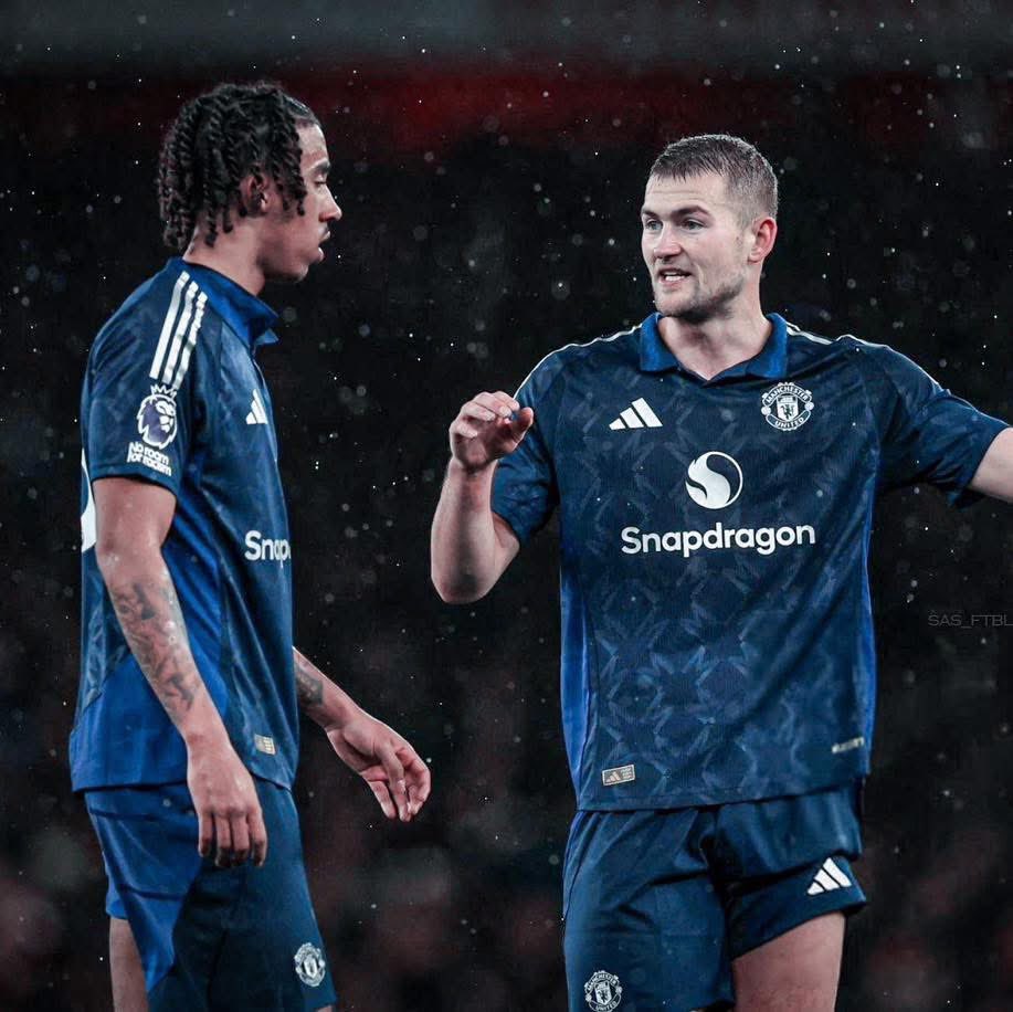 El Futuro Incierto de Leny Yoro en el Manchester United: ¿Un Sueño Roto?