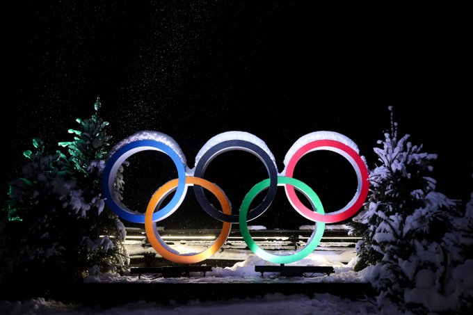 Milán-Cortina 2026: La Villa Olímpica que Desafía las Críticas con Pasta y Comodidad