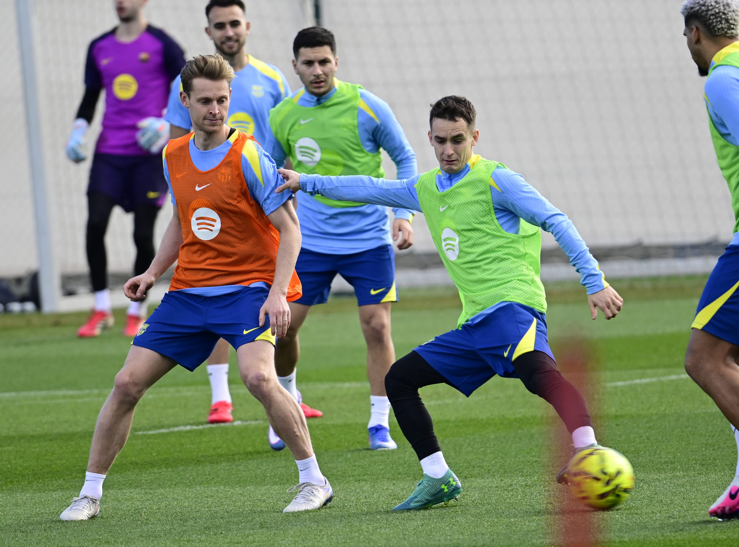 El Barcelona, a presionar al líder en un duelo trampa ante un Mallorca en racha