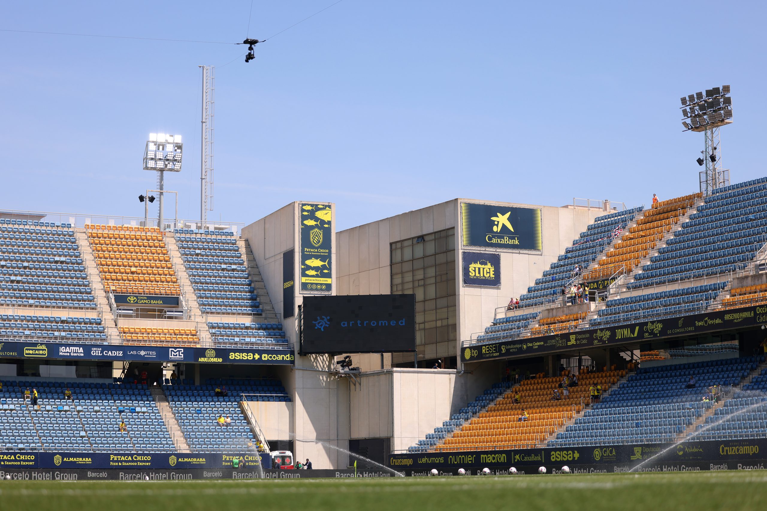 LaLiga Suspende el Derbi Andaluz por Mal Tiempo: Un Golpe a la Pasión Futbolística