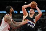 Lakers rugen sin Doncic, Jokic hace historia y los Spurs asfixian el Oeste