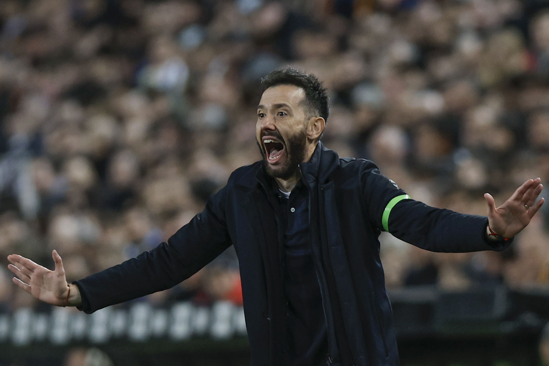 El Valencia busca un nuevo rumbo: Carlos Corberán se aferra a la esperanza