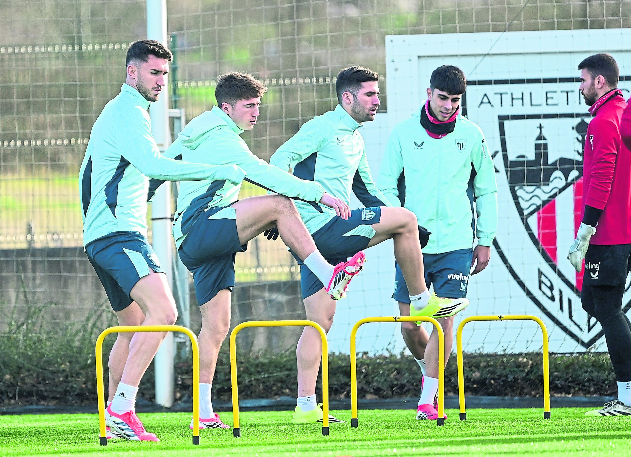 Athletic Club en Vilo: La Defensa se Resquebraja a las Puertas de la Semifinal de Copa