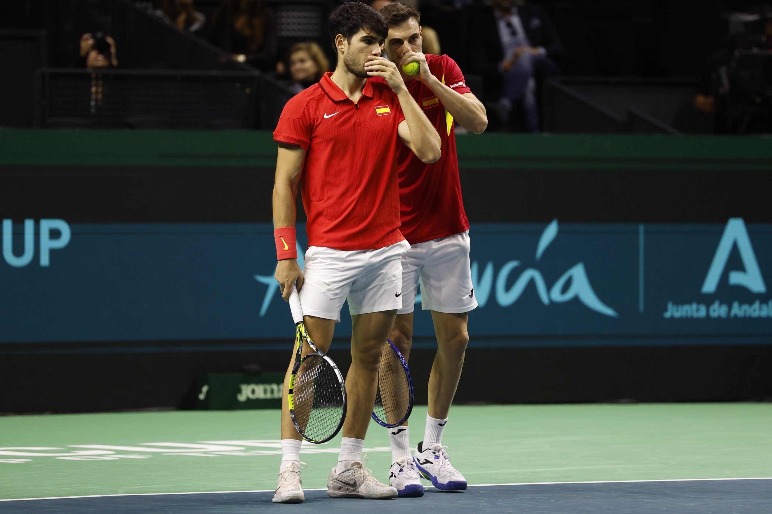 ¡Carlos Alcaraz Solo en la Batalla del Masters 1000 de Indian Wells!
