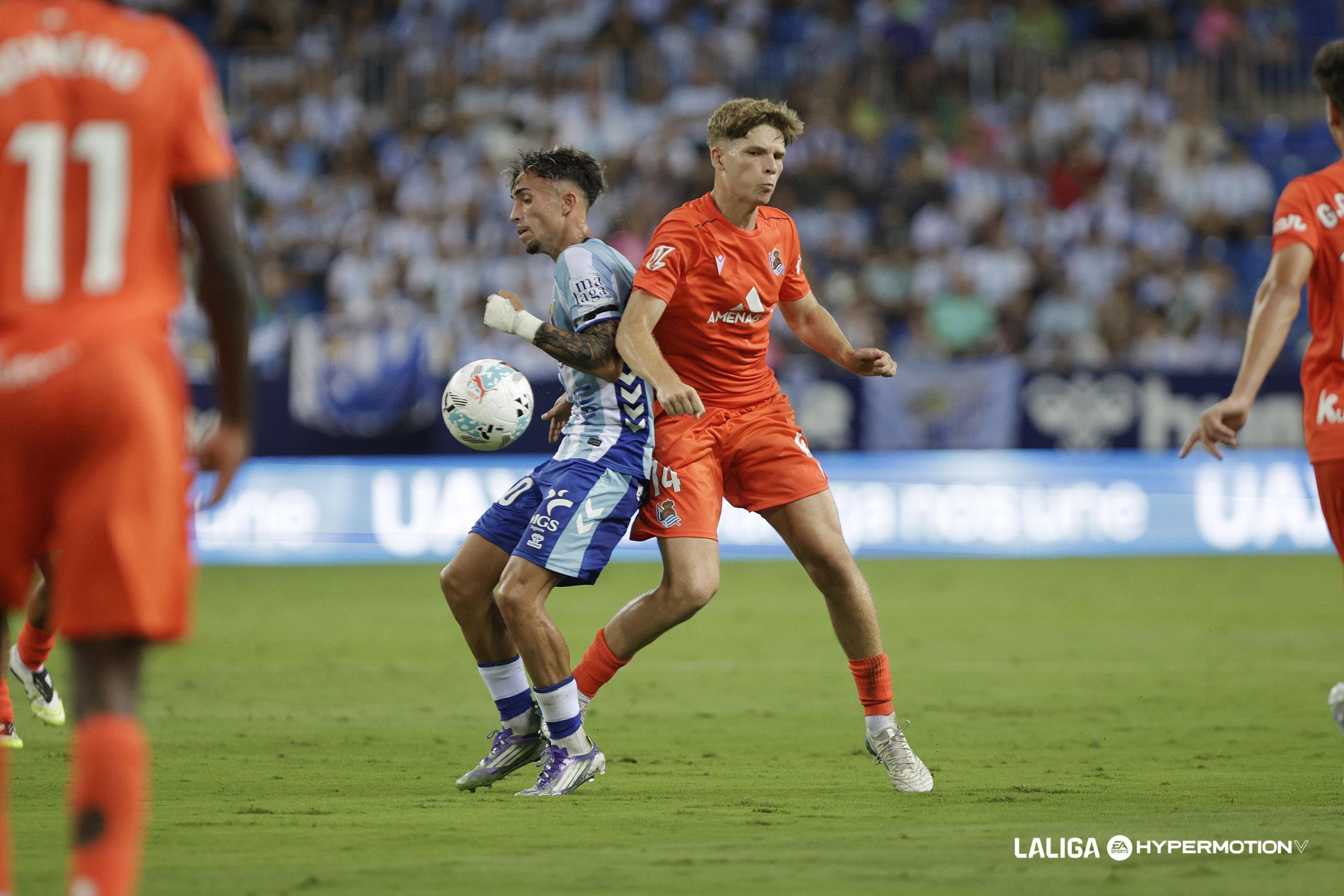 La Real Sociedad Refuerza su Medular con Jóvenes Talentos ante el Villarreal