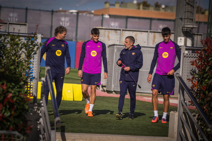 El Barça Reajusta el Futuro de sus Jóvenes Promesas: Martín y Bernal, en el Punto de Mira de Flick