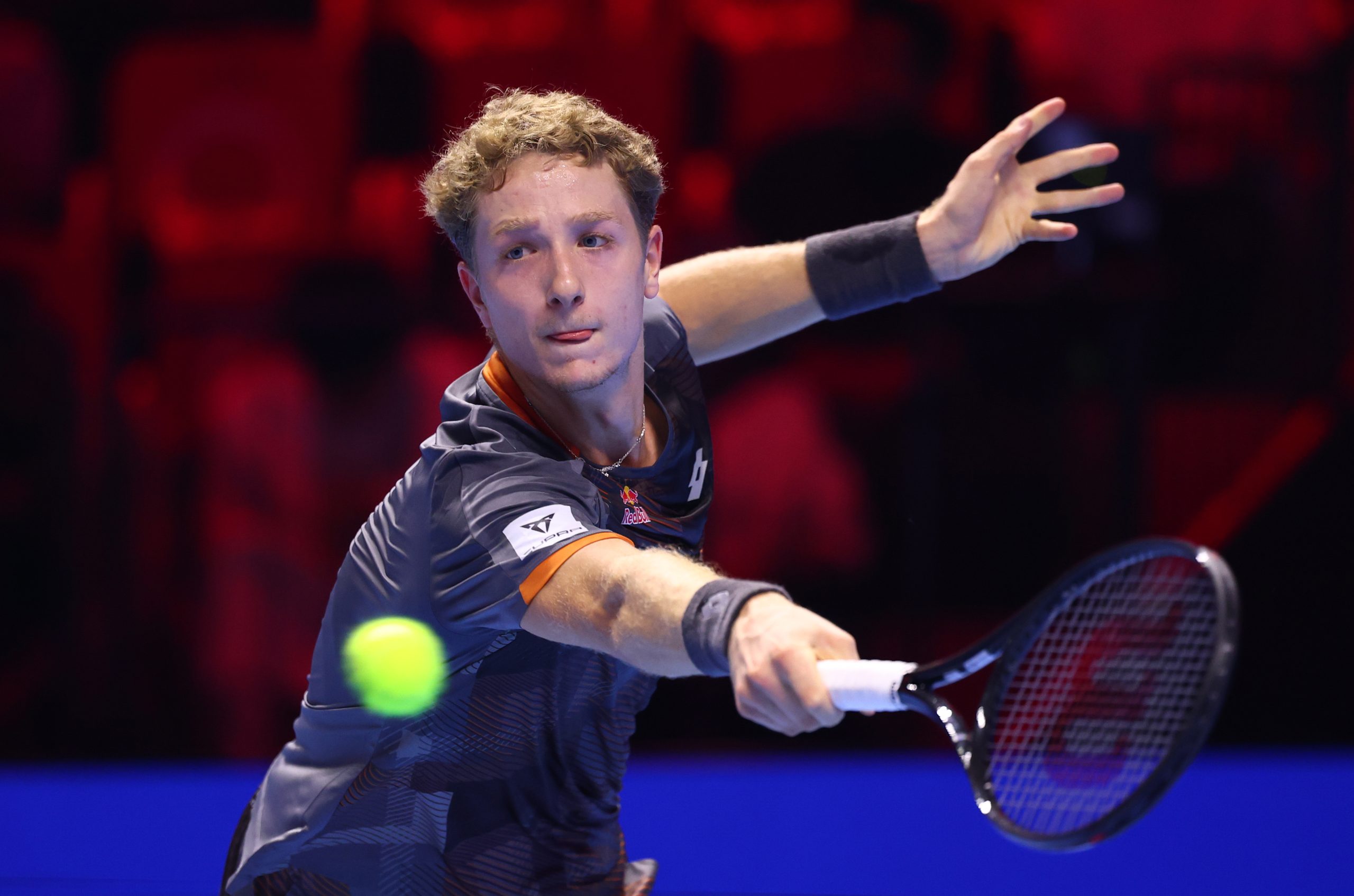 Indian Wells Vibra: Jóvenes Talentos Españoles Inician con Fuerza en el Desierto