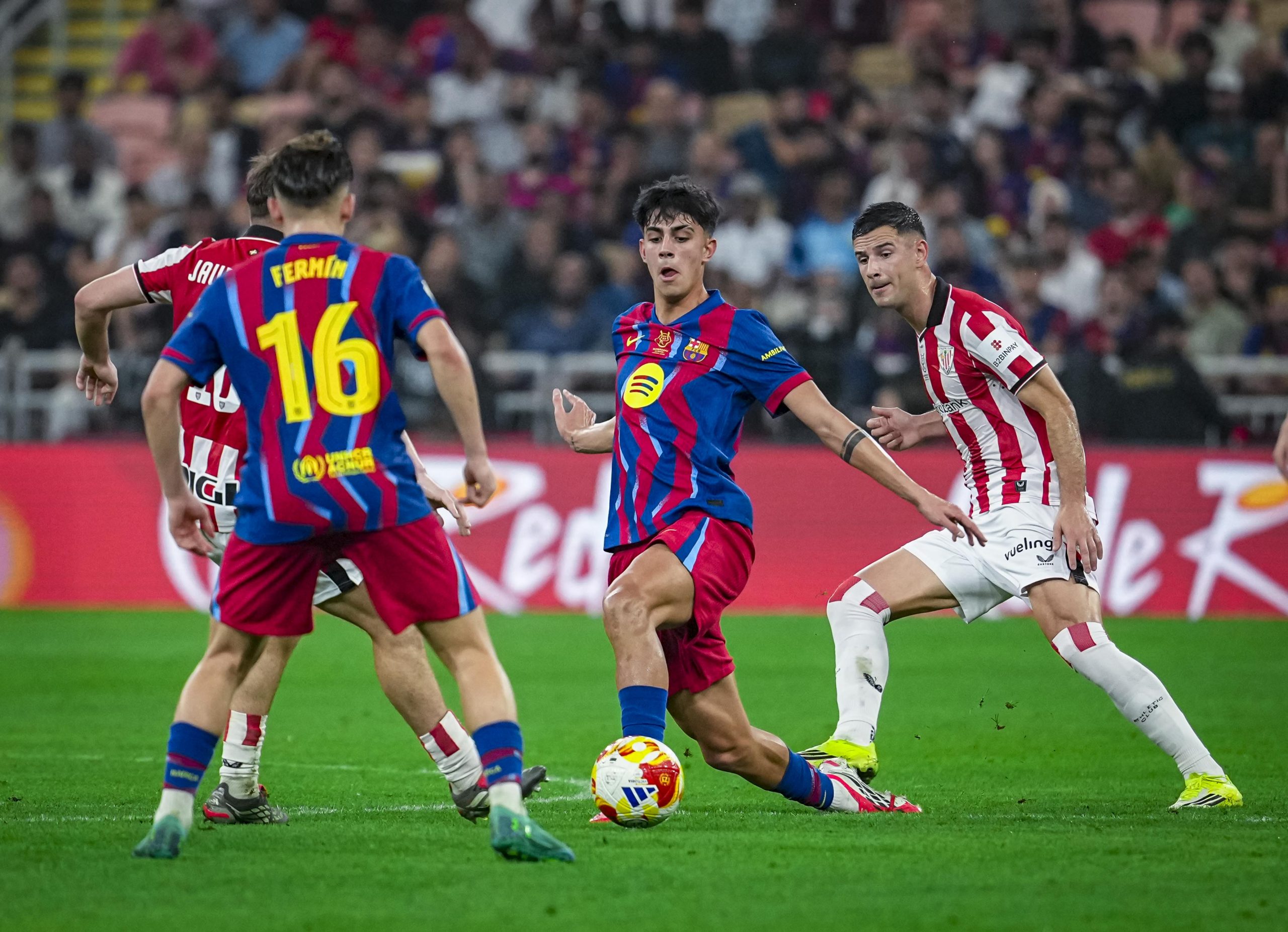 San Mamés: El Templo del Toque o la Presión Incesante, ¿Quién Dominará la Batalla de Ritmos?