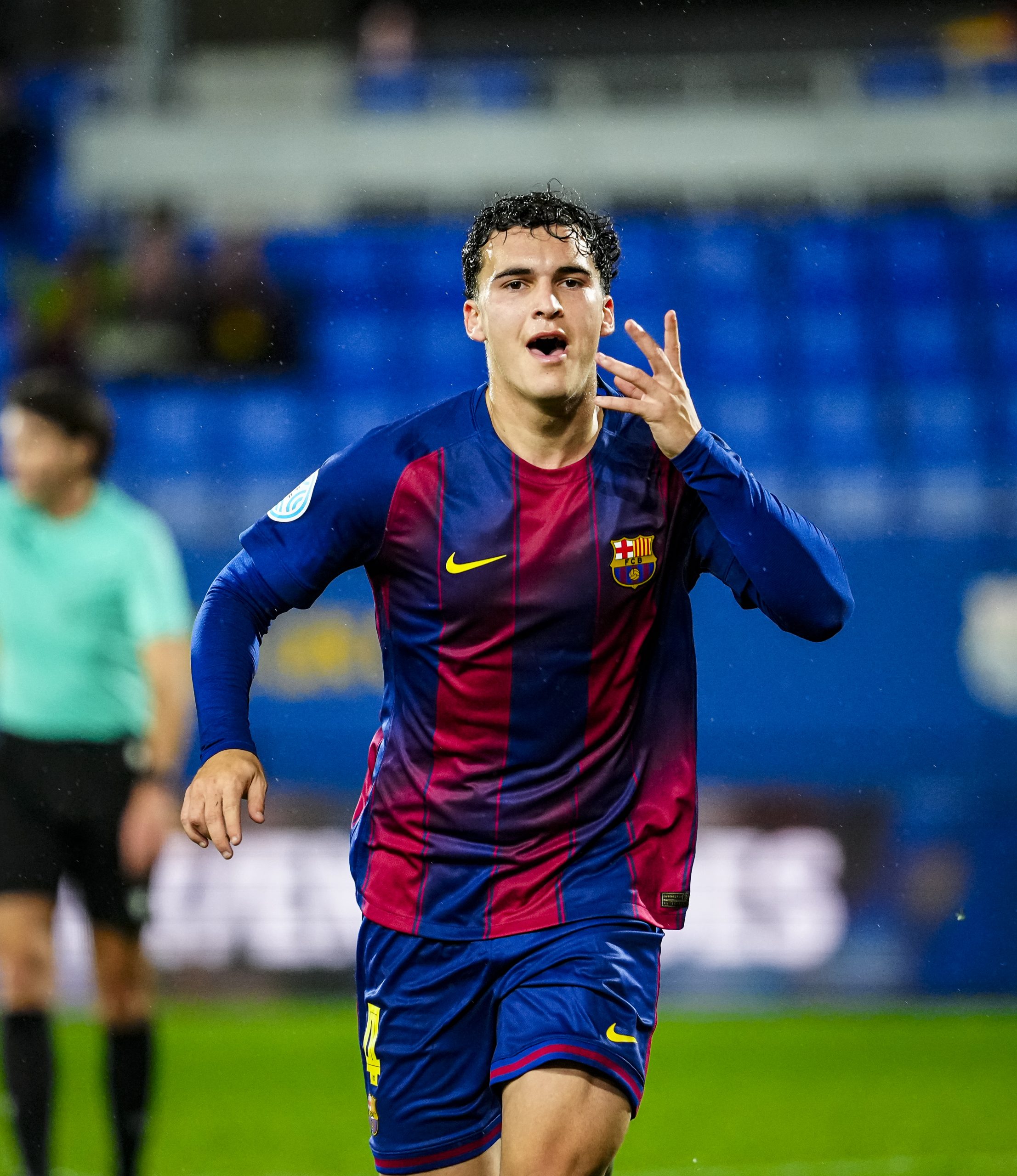 Álvaro Cortés, una joya del filial que aspira a un futuro brillante en el primer equipo del Barça