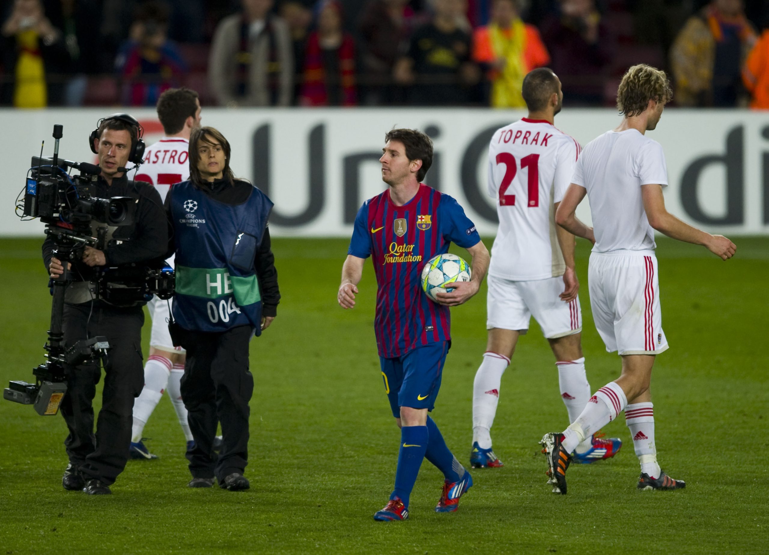 Messi hace historia en el Camp Nou: cinco goles en un solo partido de Champions
