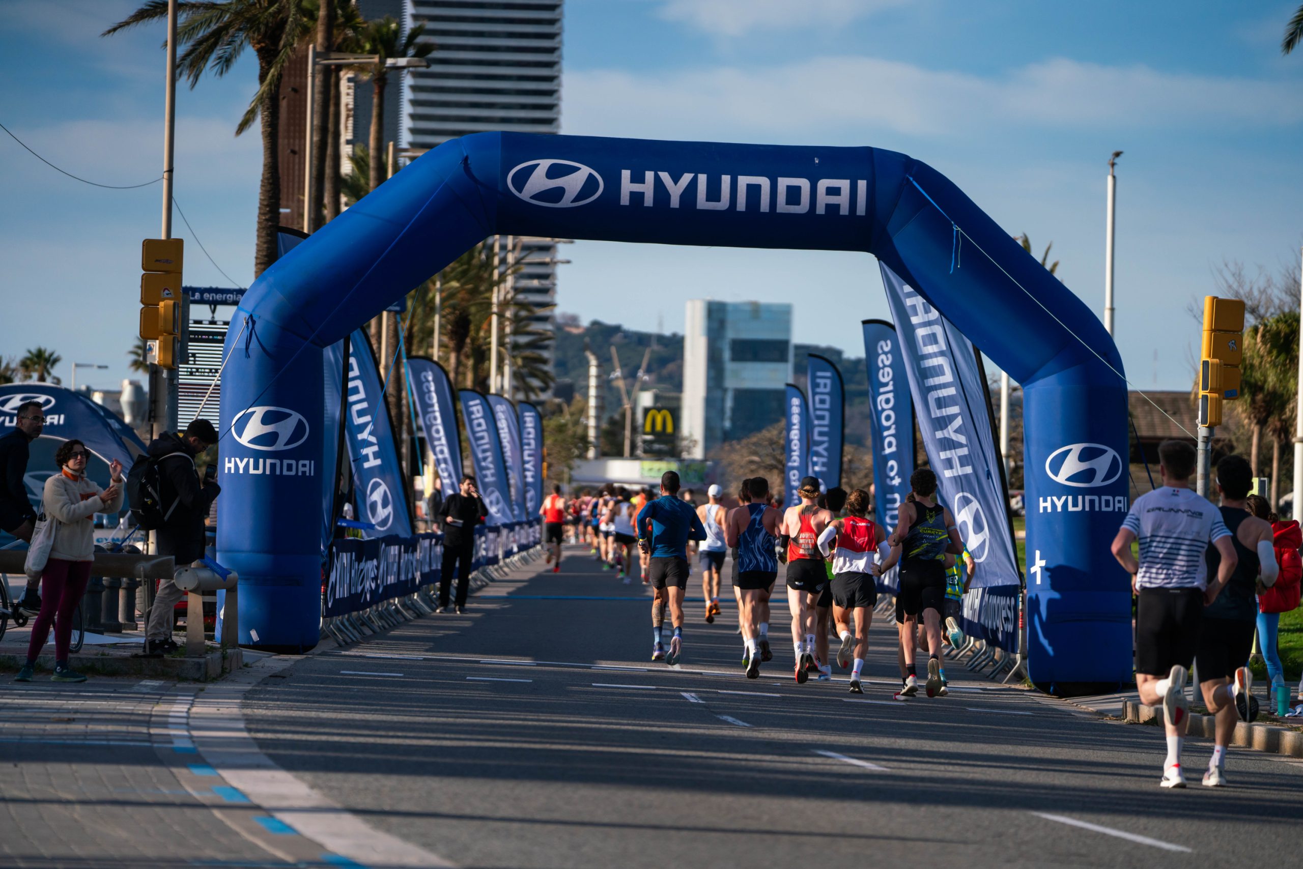 ¡Barcelona se Viste de Gala para la Maratón 2026!