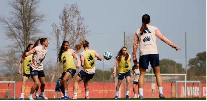 ¡Giro de Guion! España Defiende Corona Mundialista Ante Ucrania en un Duelo Cargado de Emoción