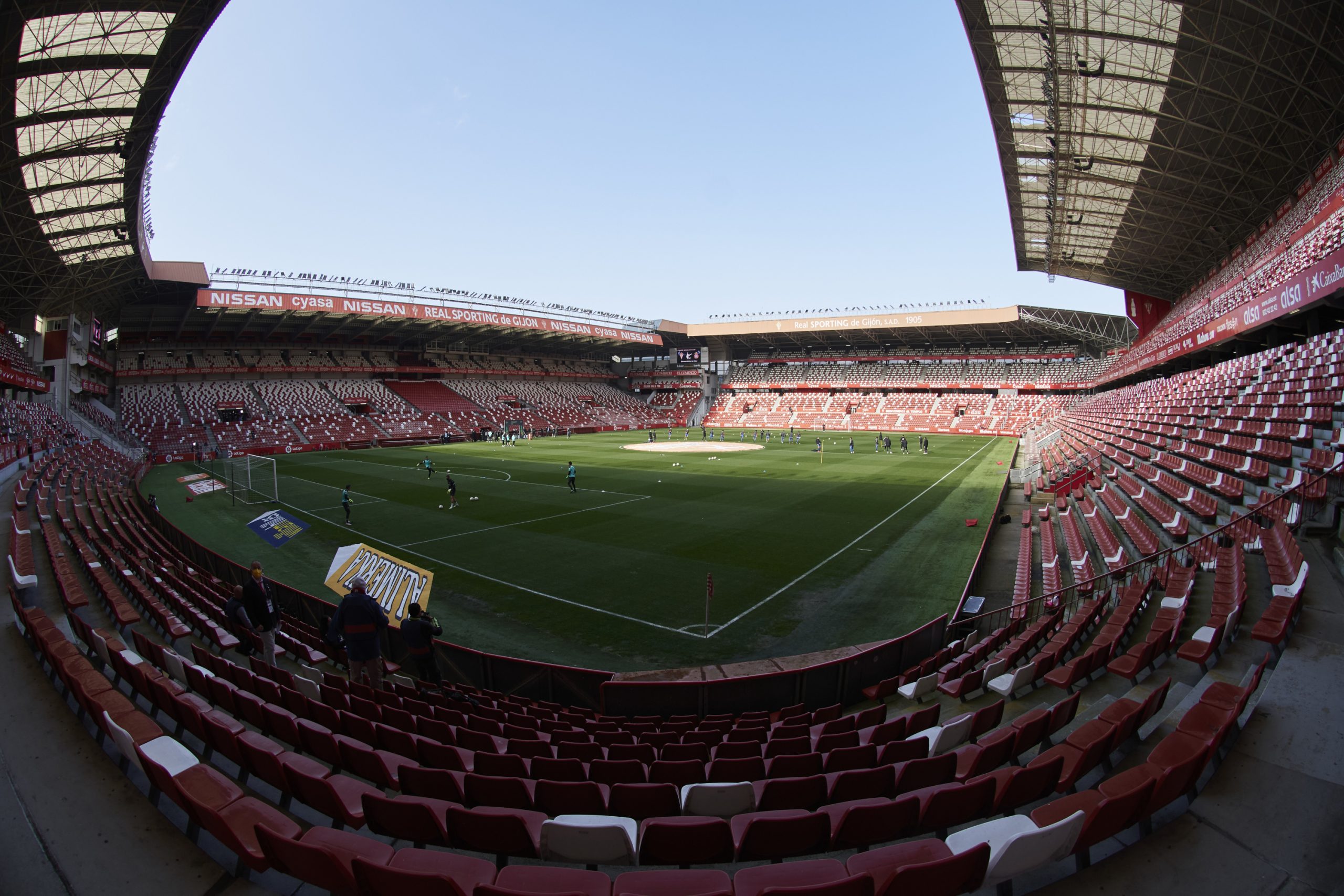 El Molinón, un Escenario Inesperado para el Debate sobre Ética y Derechos Humanos