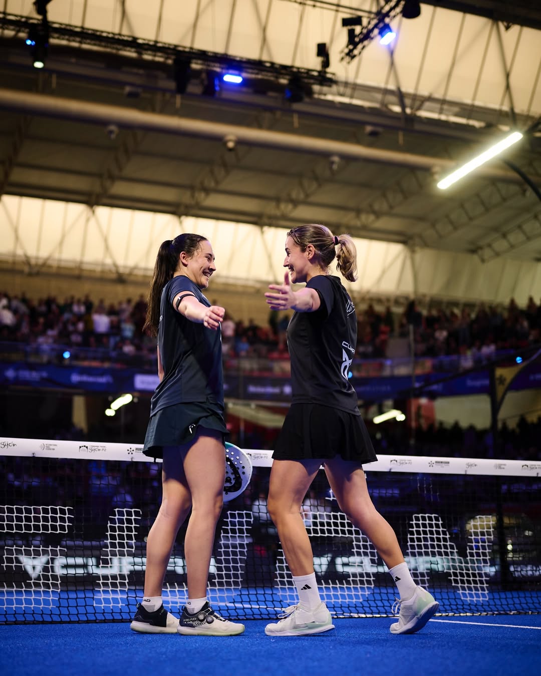 Sánchez y Ustero, una Nueva Era Dorada: Triunfo Emocionante y Primera Final del Año en Gijón