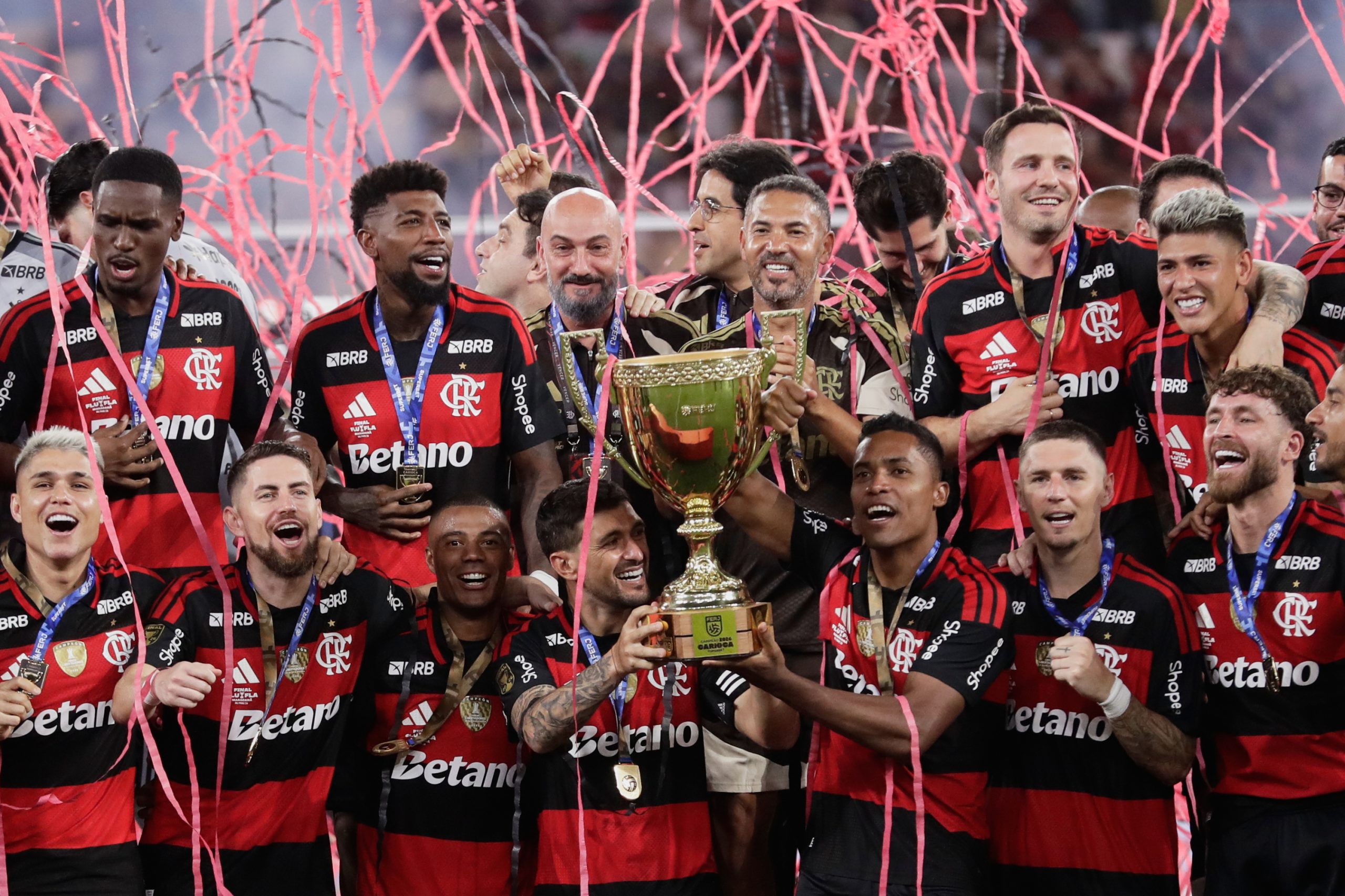 Flamengo se corona en el Maracaná tras emocionante final de penaltis ante Fluminense