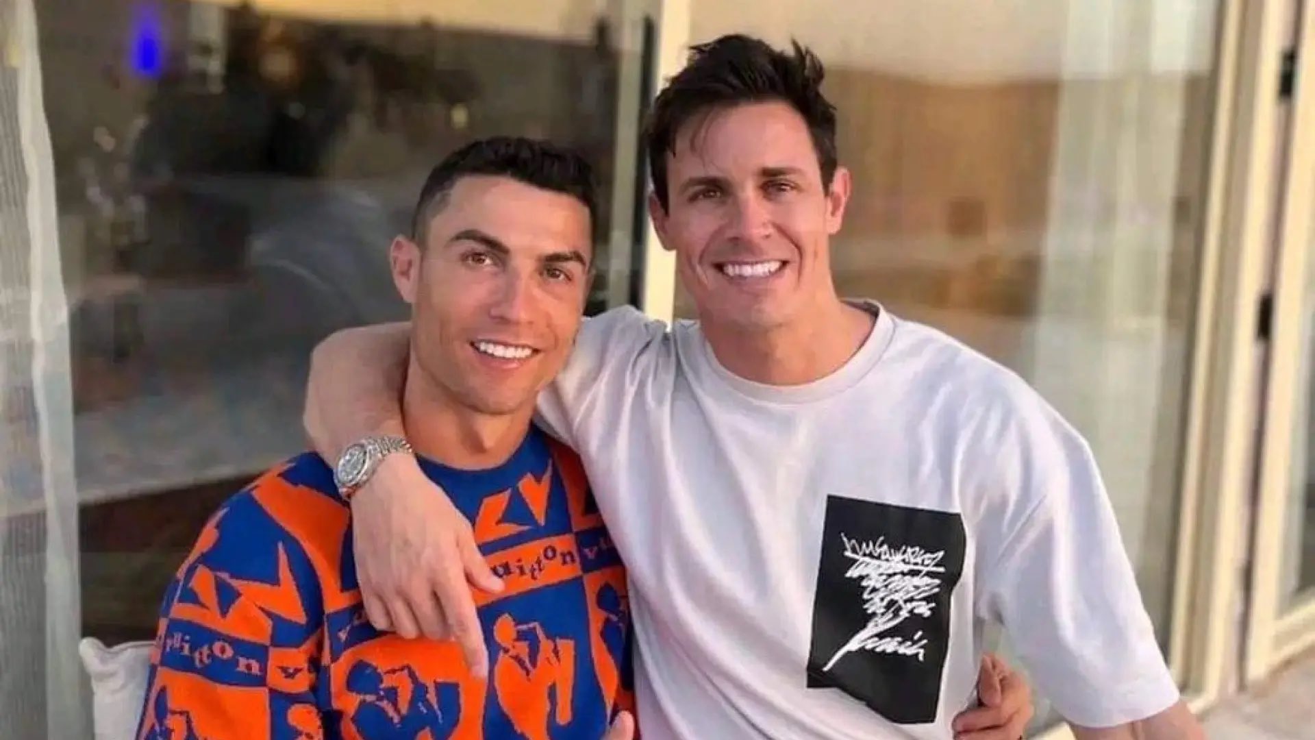 La Velada del Año VI: El Duelo de Periodistas que Promete Sacudir Sevilla, con un Guiño de Cristiano Ronaldo