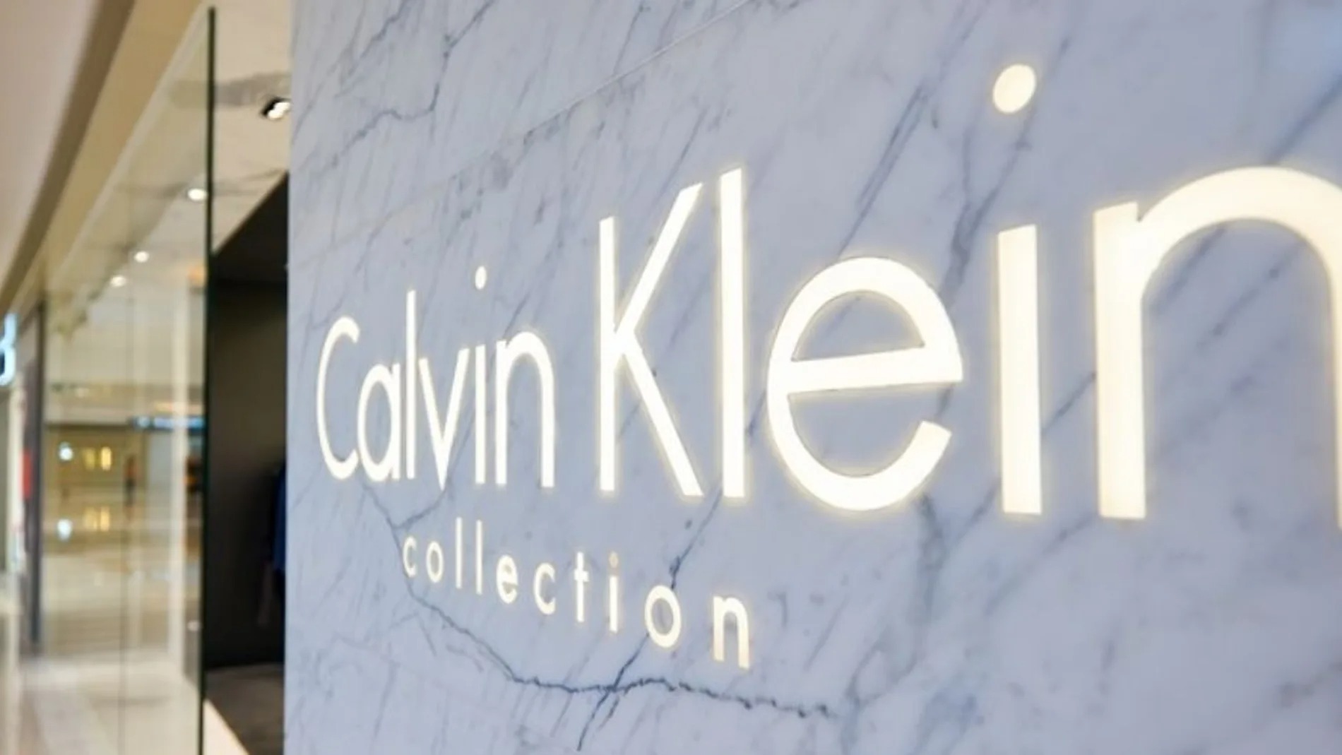 Calvin Klein: ¡La Revolución del Confort Masculino Llega a tu Cajón con un Descuento Irresistible!