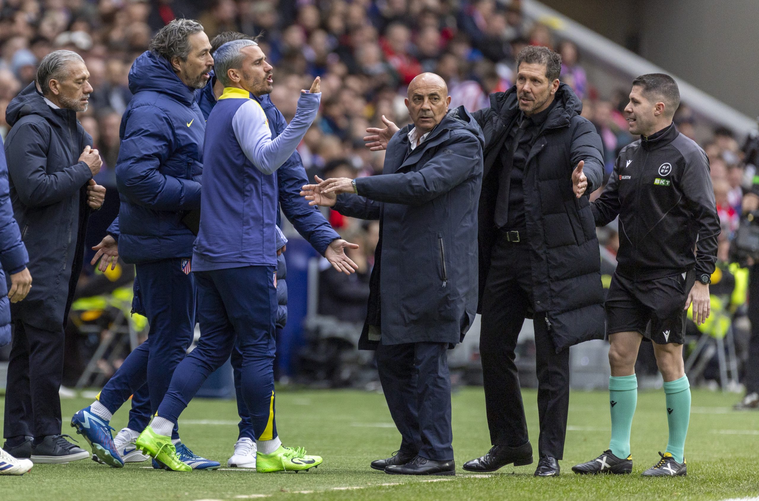 Simeone Celebra la Victoria del Atlético: 