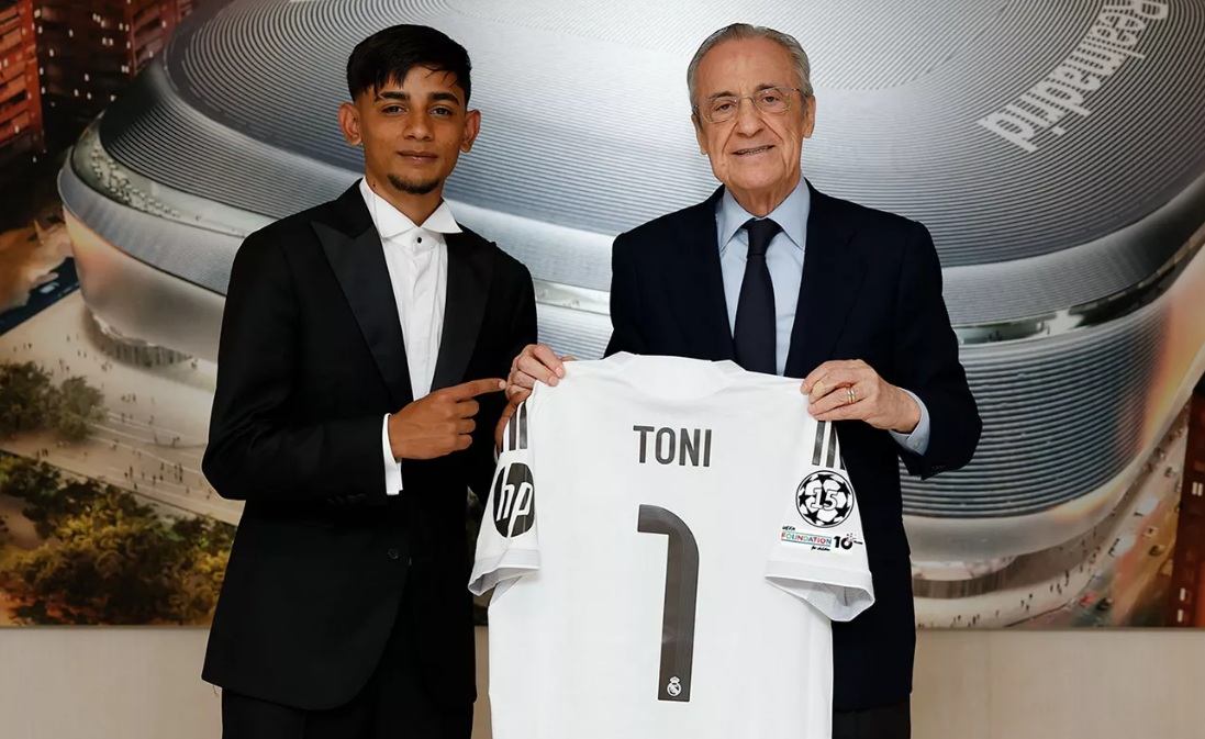El Goya 2026 se viste de blanco: Toni Fernández Gabarre, invitado de lujo en el Bernabéu