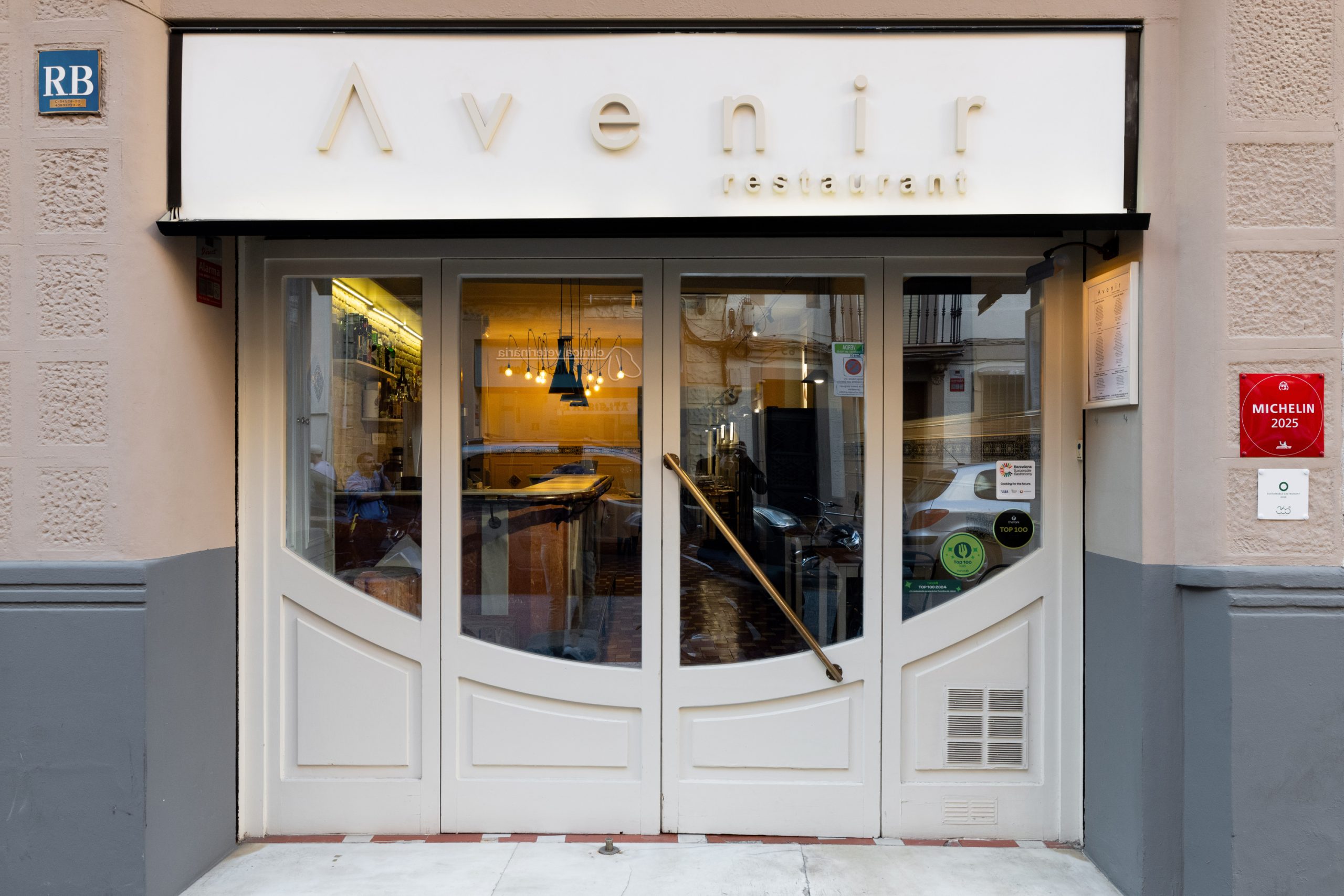 Avenir: Cinco Años de Revolución Gastronómica en Barcelona que Siguen Marcando Tendencia
