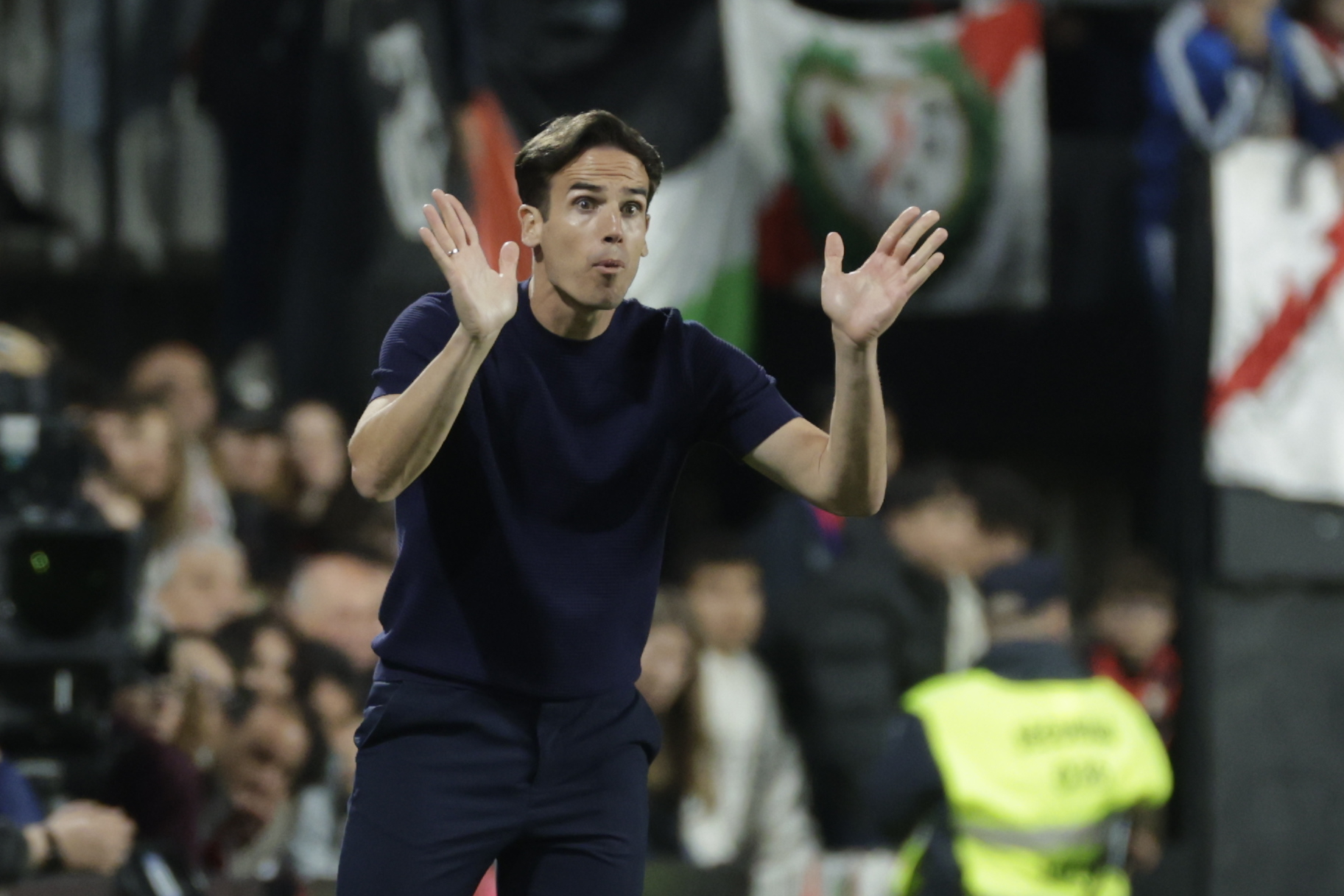 El Rayo rescata un punto vital ante el Levante en un duelo de tensión
