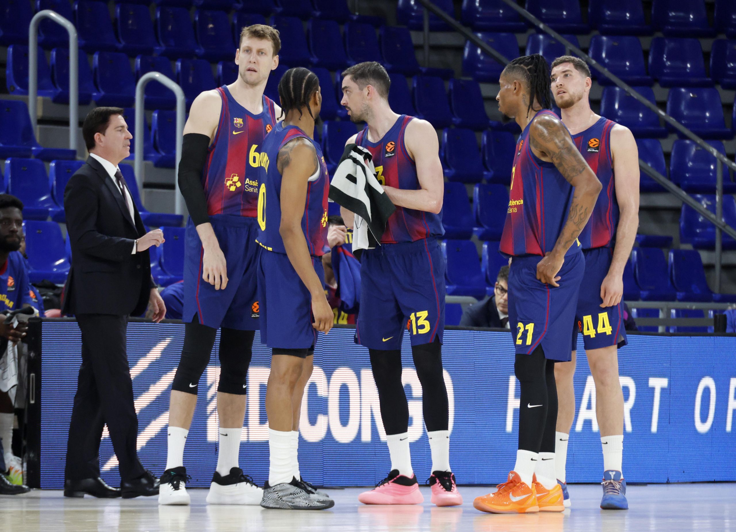 ¡El Palau se enciende! Barça Basket busca redimirse ante un Anadolu Efes necesitado