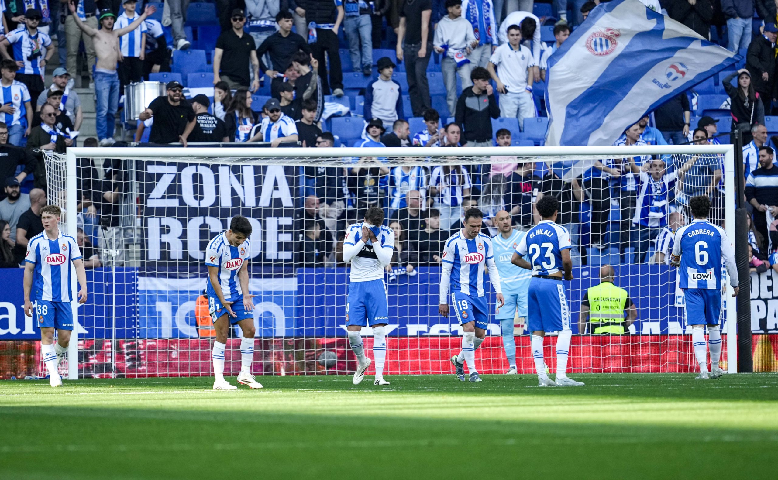 El Espanyol: De la Gloria Europea a la Lucha por la Supervivencia en Tres Meses
