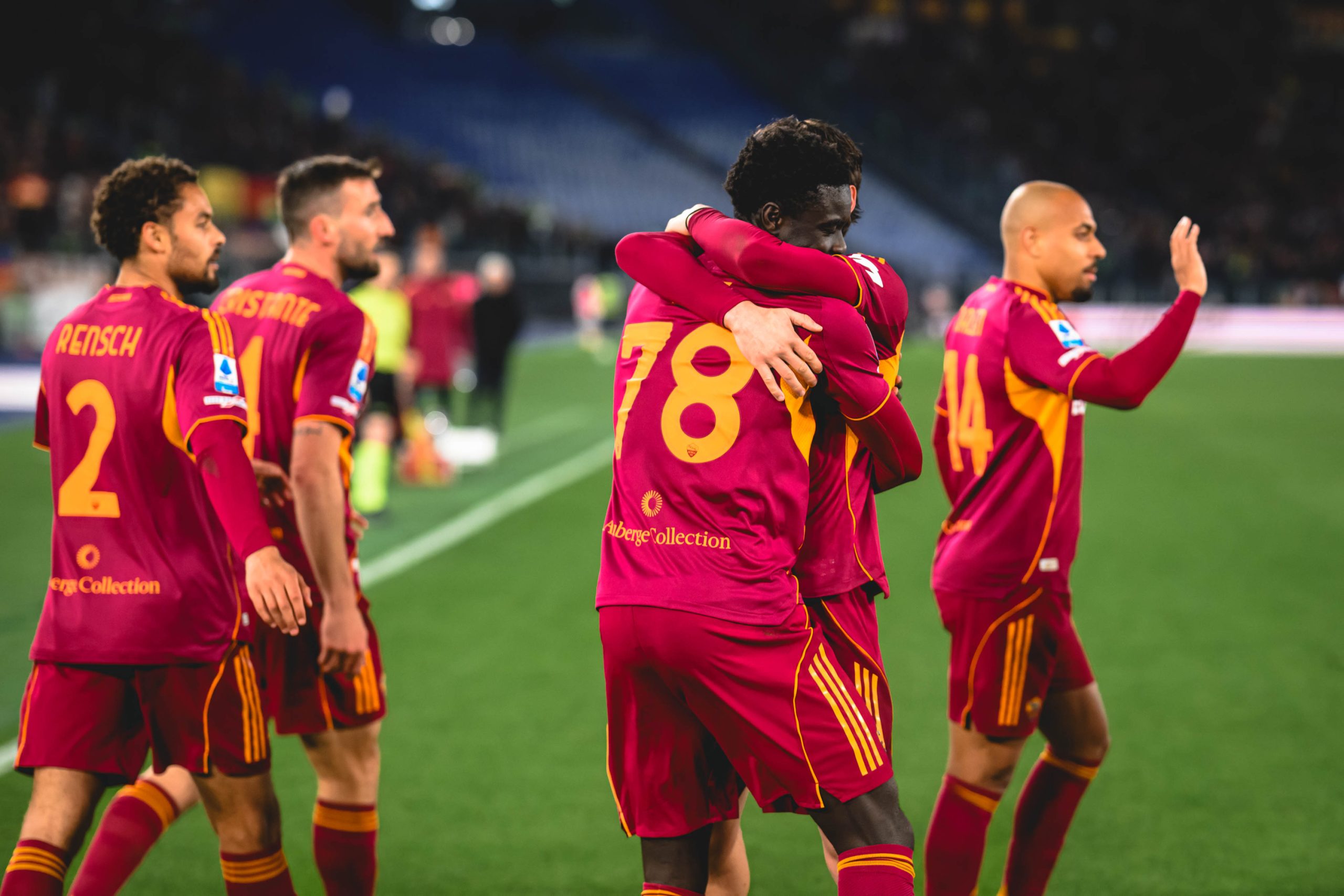 Roma Resurge: Vaz Desbloquea la Victoria ante un Lecce Agresivo
