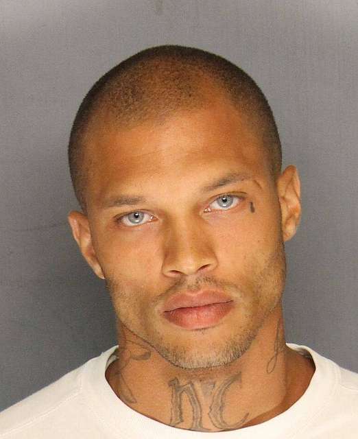 Del Penal a las Pasarelas: La Increíble Transformación de Jeremy Meeks, el 